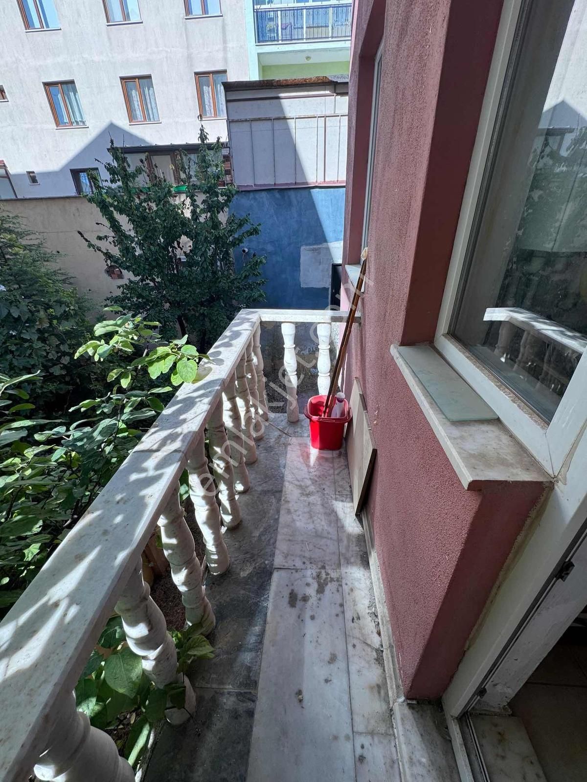 Bahçelievler Mh. Plevne Sk Üzerinde Balkonlu Kiralık 2+0 Daire - Görsel 25