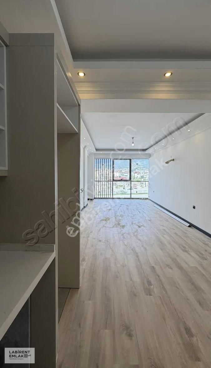 2+1 Kiralık Ofis Ve Daireler|cadde Üzerinde|asansörlü - Görsel 2