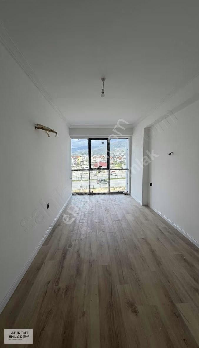 2+1 Kiralık Ofis Ve Daireler|cadde Üzerinde|asansörlü - Görsel 8