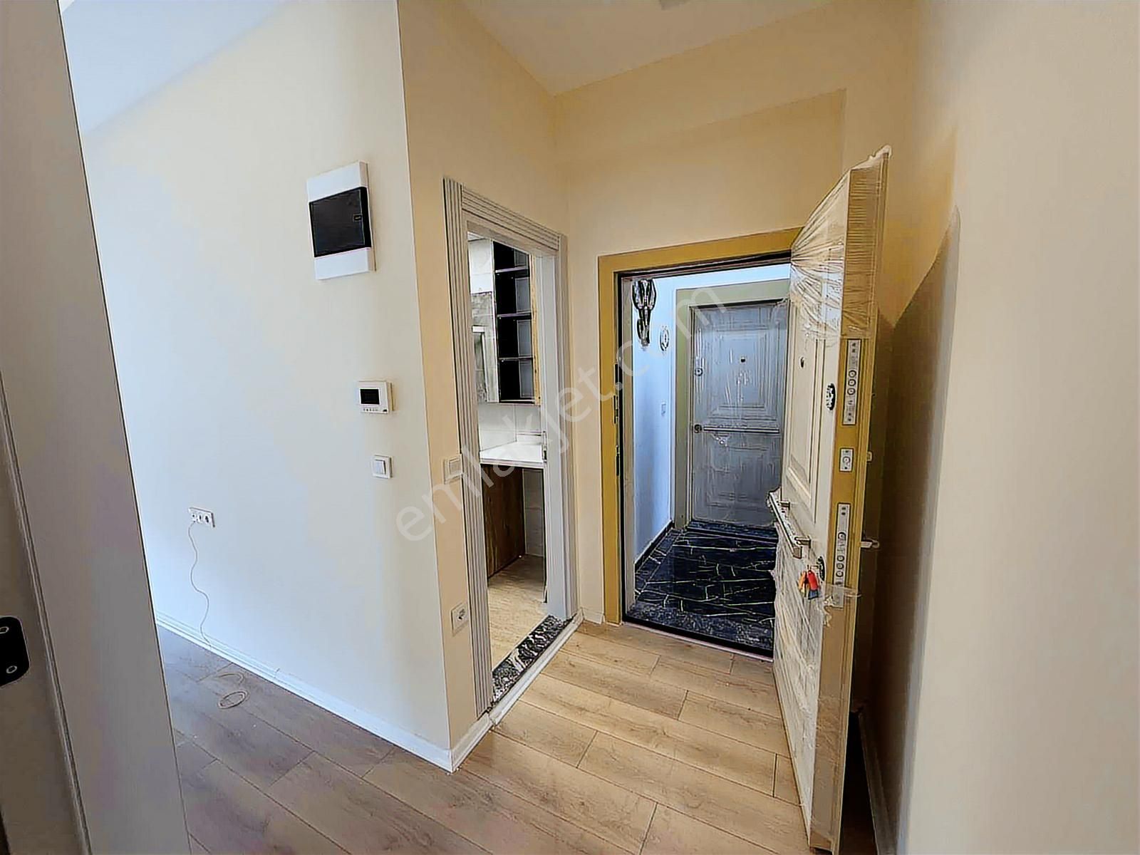 Kuşadası Davutlar Nezih Lokasyonda Satılık 1+1 Daire - Görsel 23