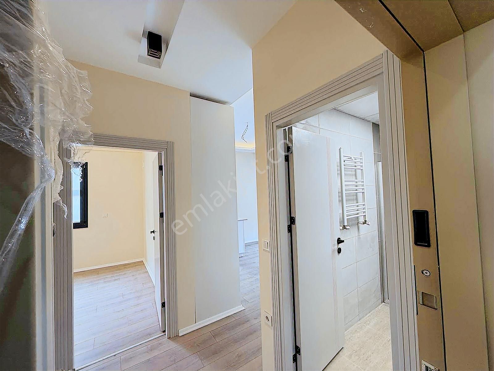 Kuşadası Davutlar Nezih Lokasyonda Satılık 1+1 Daire - Görsel 15