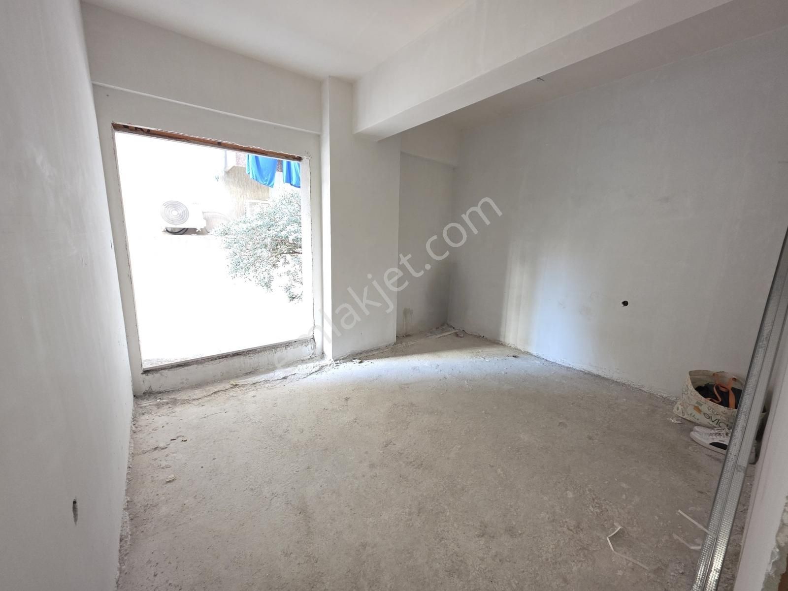 Karşıyaka Girne Bulvarı Yakını Sıfır 1+1 Daire G-35 - Görsel 4