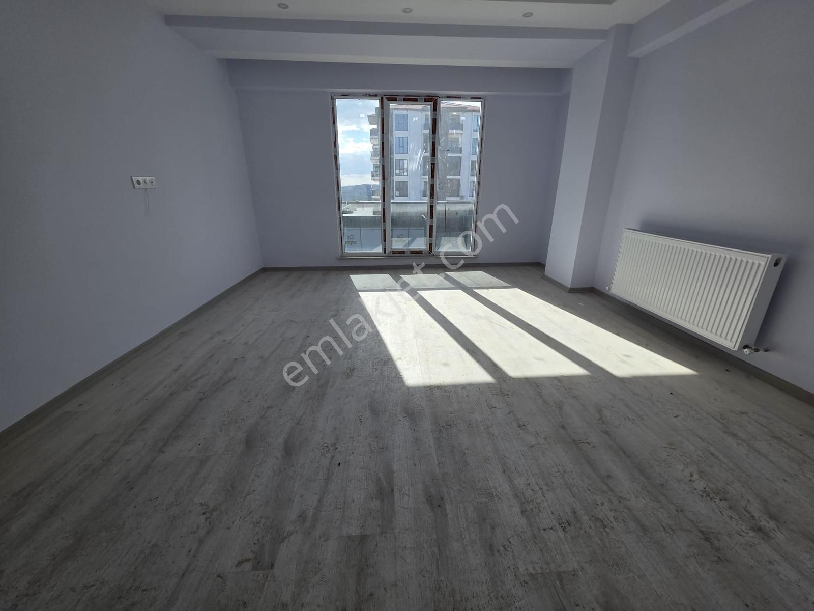 Hatip Mah. Bedri Rahmi Cad. 2+1 Ebeveyn Banyolu Satılık Daire - Görsel 35