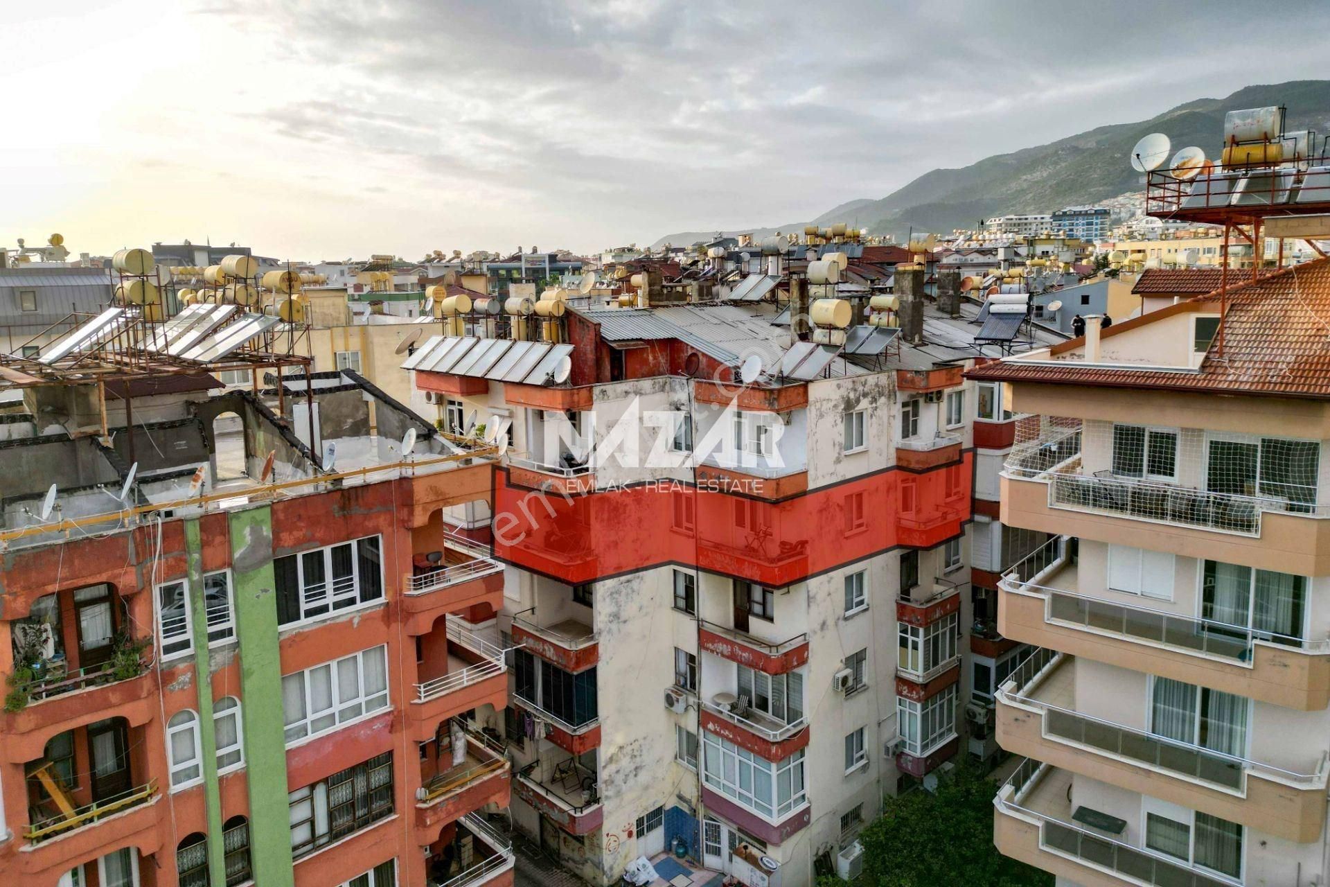 Alanya Merkez Güllerpınarı’nda Satılık 2+1 Geniş Daire - Görsel 3