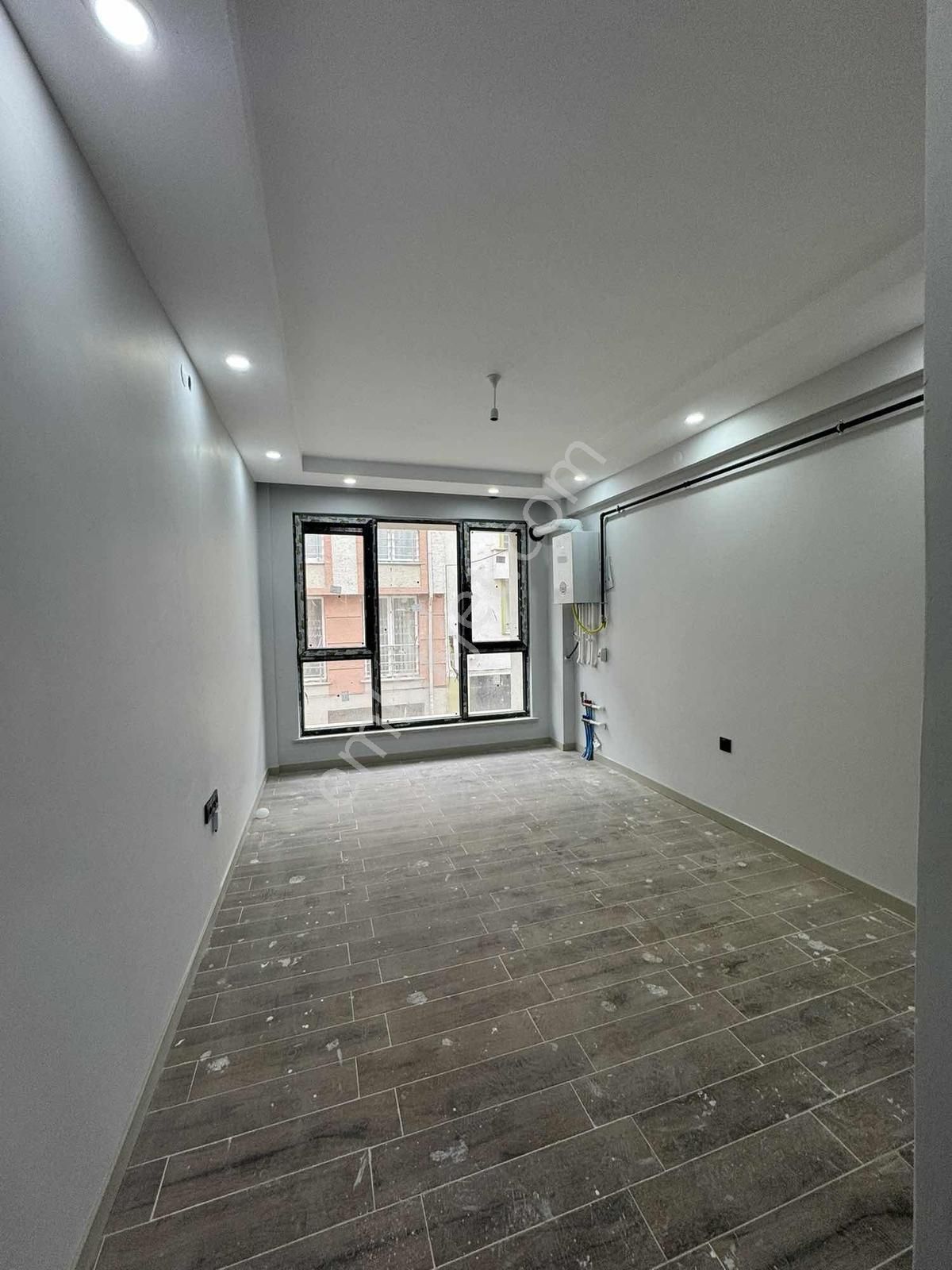 Sütlüce Mahallesi İçem Kapısı Yanı Asansörlü Kiralık 1+1 Daire - Görsel 6