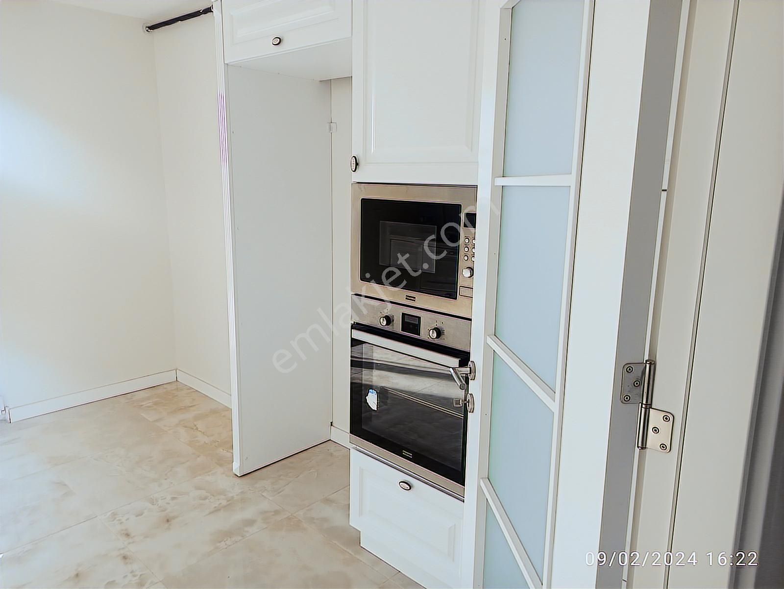 Vitrin Sitesinde 3+1 Arakat 150m2 Havuz Cephe Daire - Görsel 24