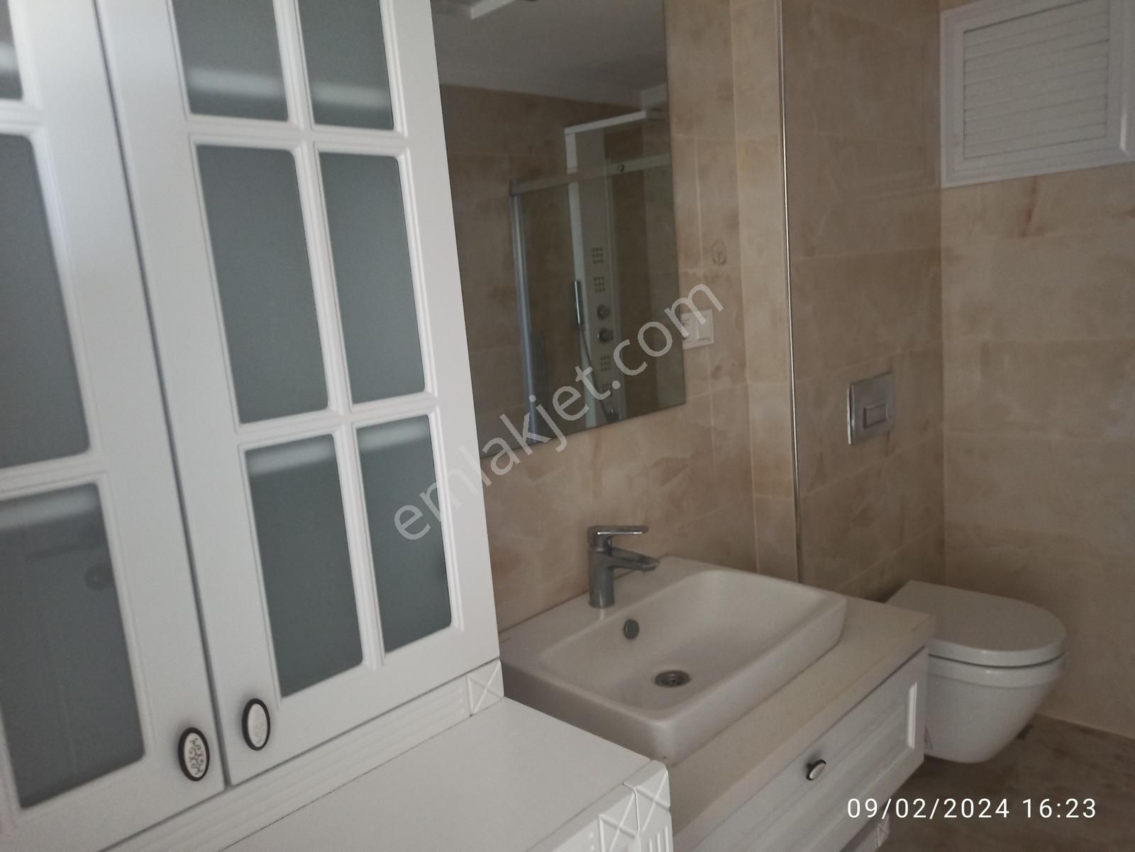 Vitrin Sitesinde 3+1 Arakat 150m2 Havuz Cephe Daire - Görsel 5