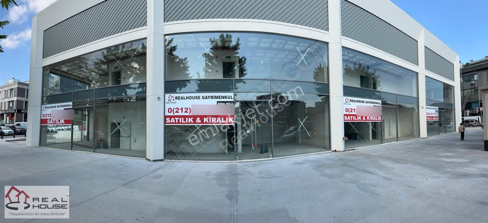 Real House / Ticaretin Merkezinde Kiralık Mağaza Dükkan