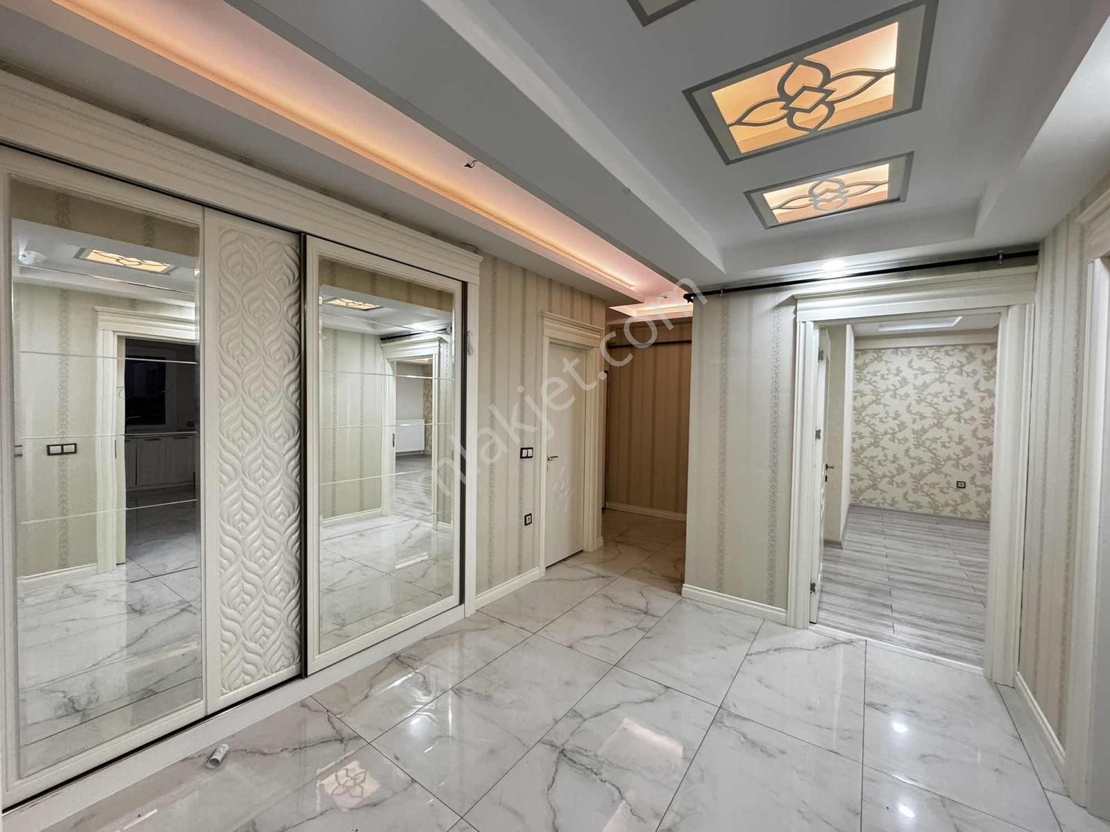 Winstona Yakın Kiralık 4,5+1 Daire - Görsel 3