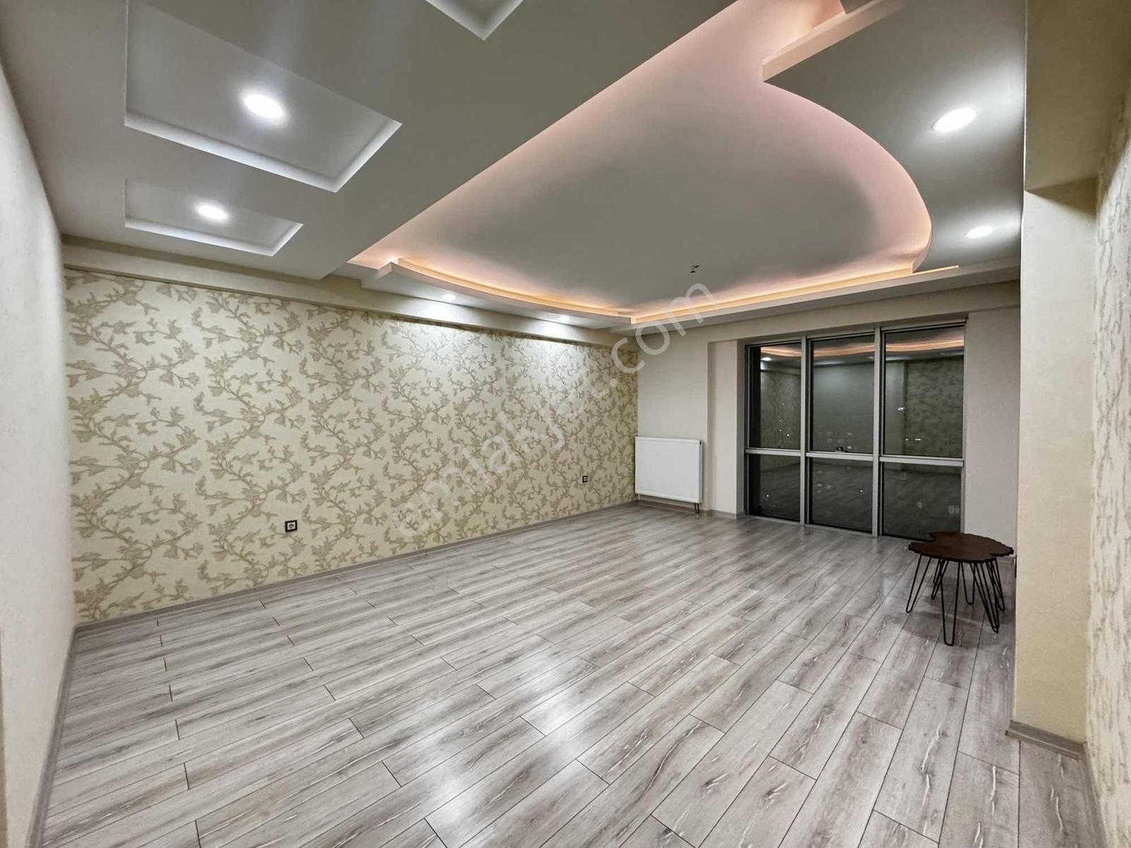 Winstona Yakın Kiralık 4,5+1 Daire - Görsel 14