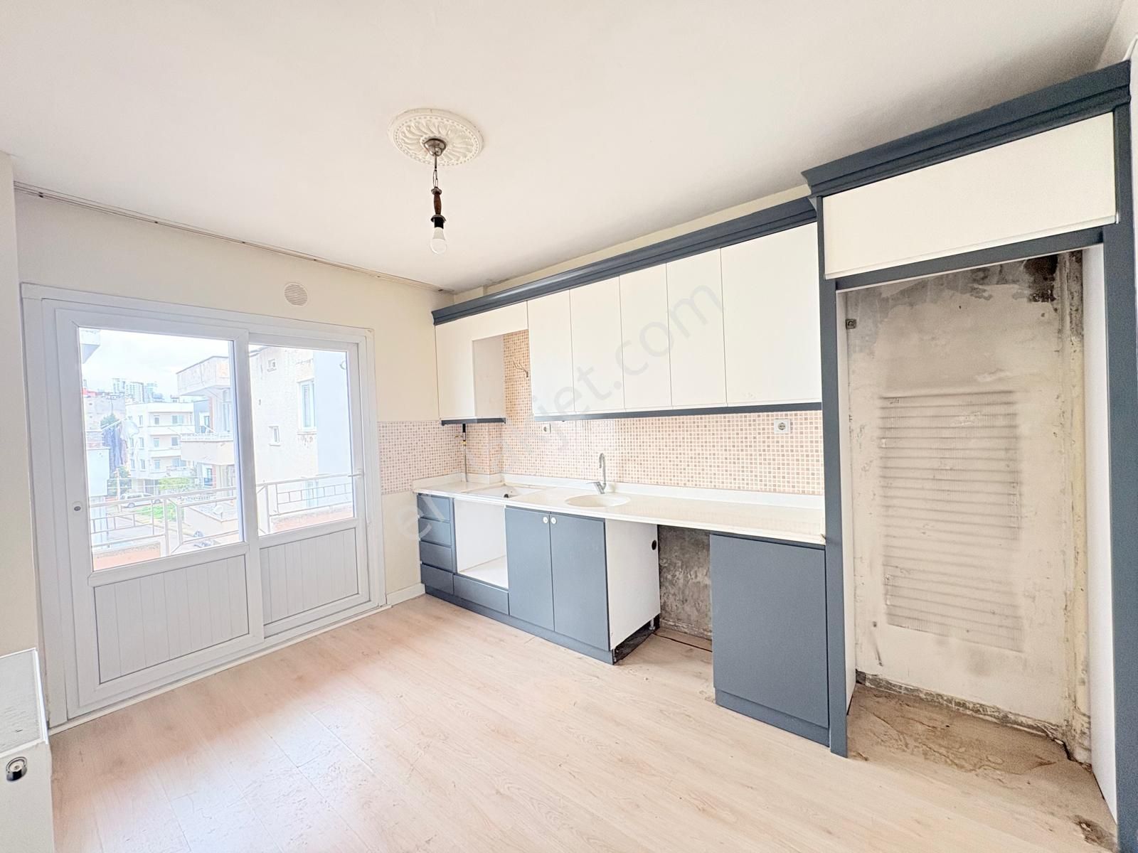 Prestij'den Bahçelievler'de Doğalgazlı Geniş Oturumlu 3+1 Daire - Görsel 2