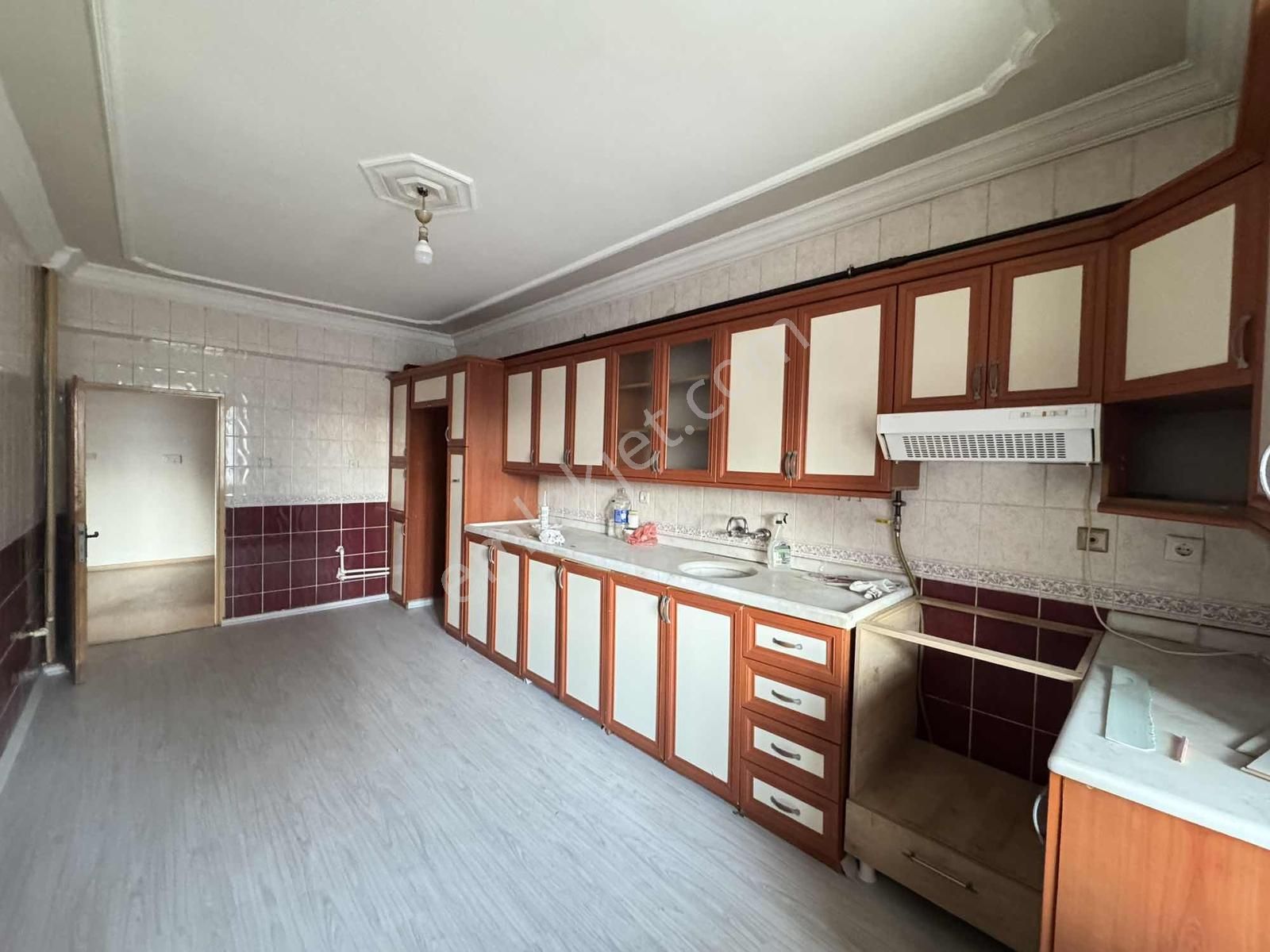 Güneş Gayrimenkul Den Satılık Daire Yenıyol - Görsel 8