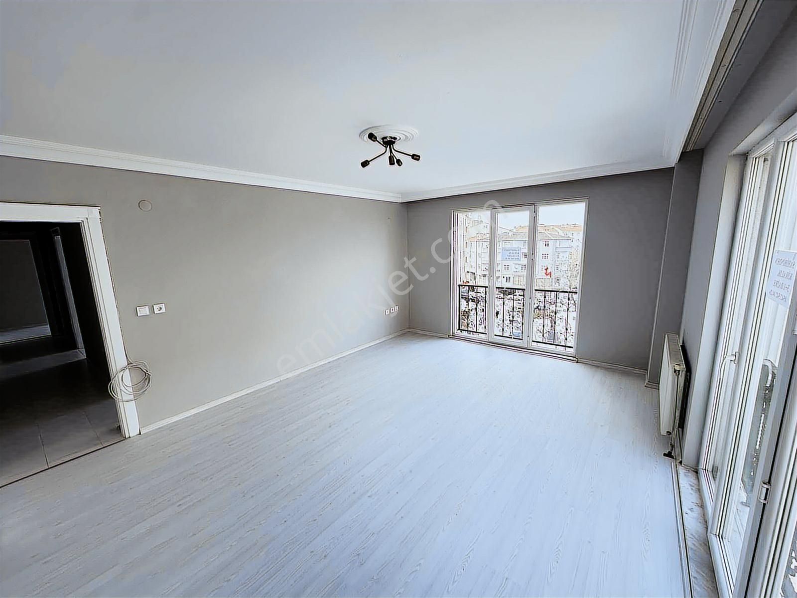 Kapaklı Belediye Meydanında Kiralık 3+1 Daire - Görsel 6