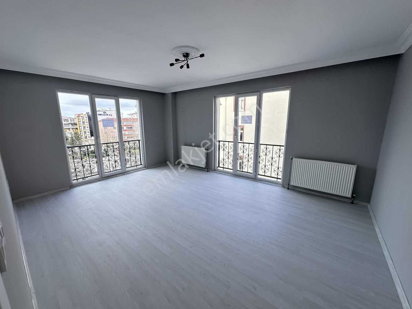 Kapaklı Belediye Meydanında Kiralık 3+1 Daire - Görsel 25