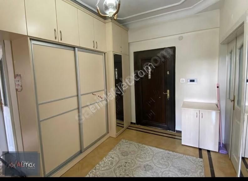 Mihtatpaşa Mahlesinde 3+1 Satlık Kombili Daire - Görsel 15