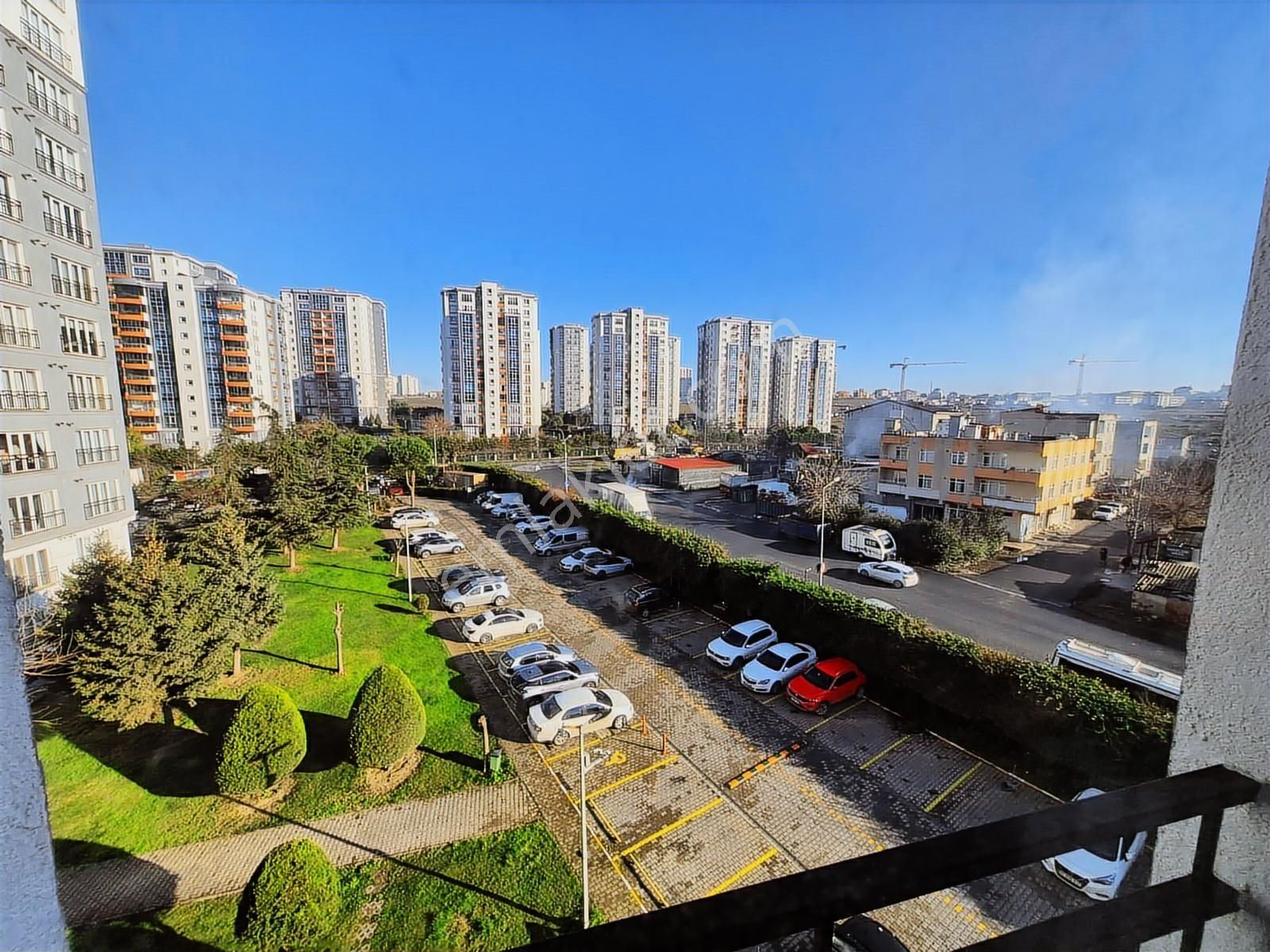 Ispartakule Patara Sitesi 1+1 Kiralık Daire 72 M2 Köşe Balkonlu - Görsel 25