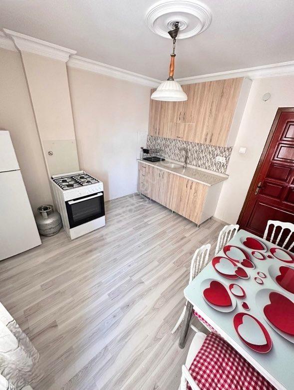 Yenibaraj Mahallesinde 2+1 Eşyalı Kiralık Daire – Merkezi Konum - Görsel 4