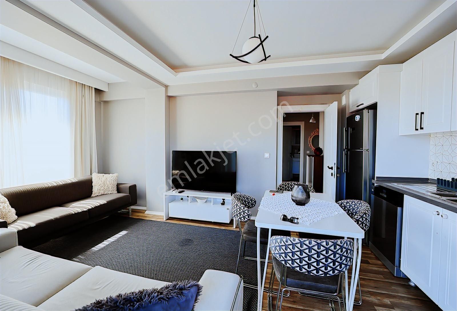 Foça Yenibağarası Mah.eşyalı Kiralık 2+1 Daire - Görsel 5