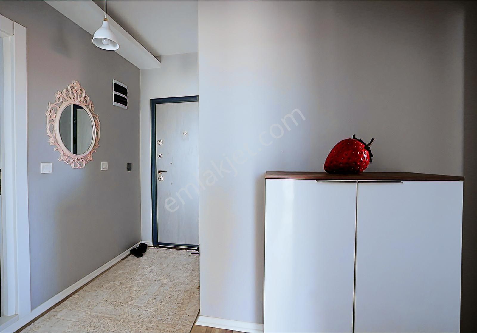 Foça Yenibağarası Mah.eşyalı Kiralık 2+1 Daire - Görsel 10