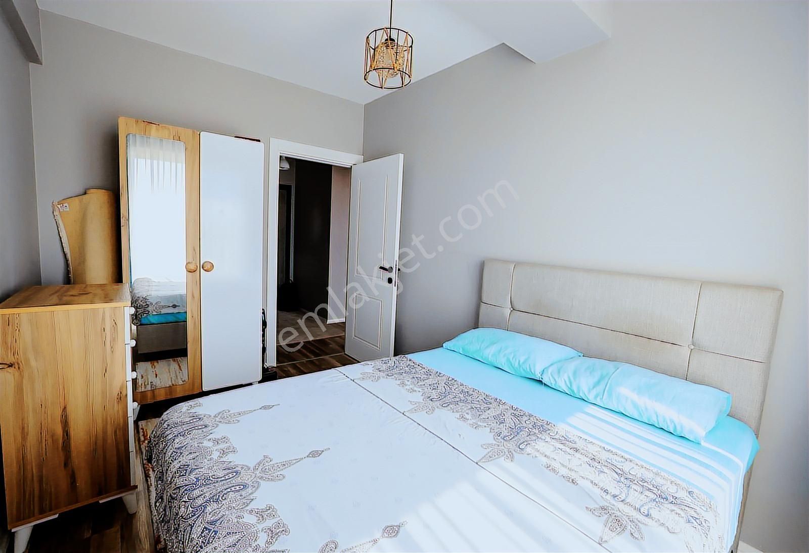 Foça Yenibağarası Mah.eşyalı Kiralık 2+1 Daire - Görsel 11