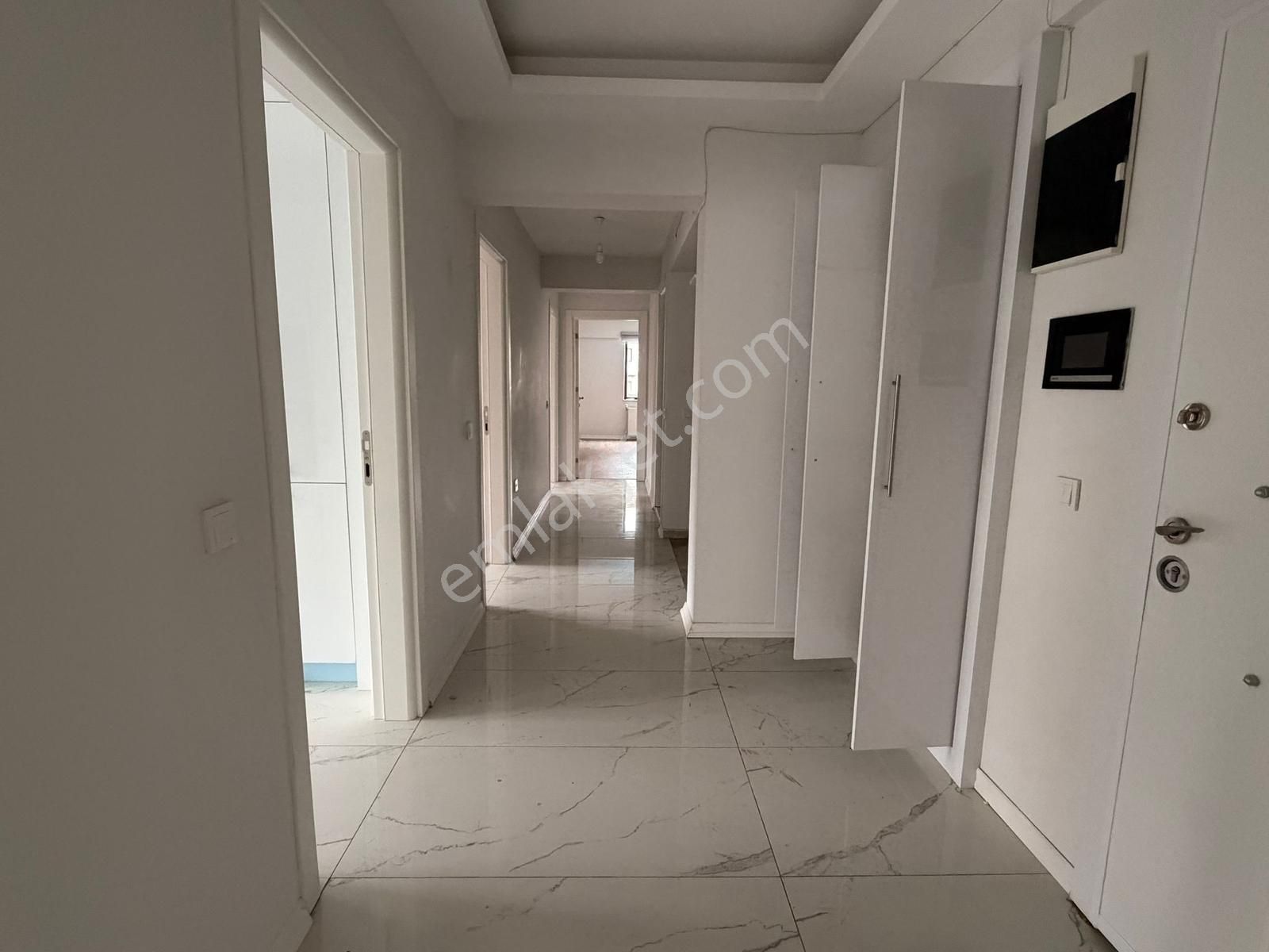 Expert'ten Balat'ta Satılık 4+1 Bahçe Dubleks 215m² - Görsel 21