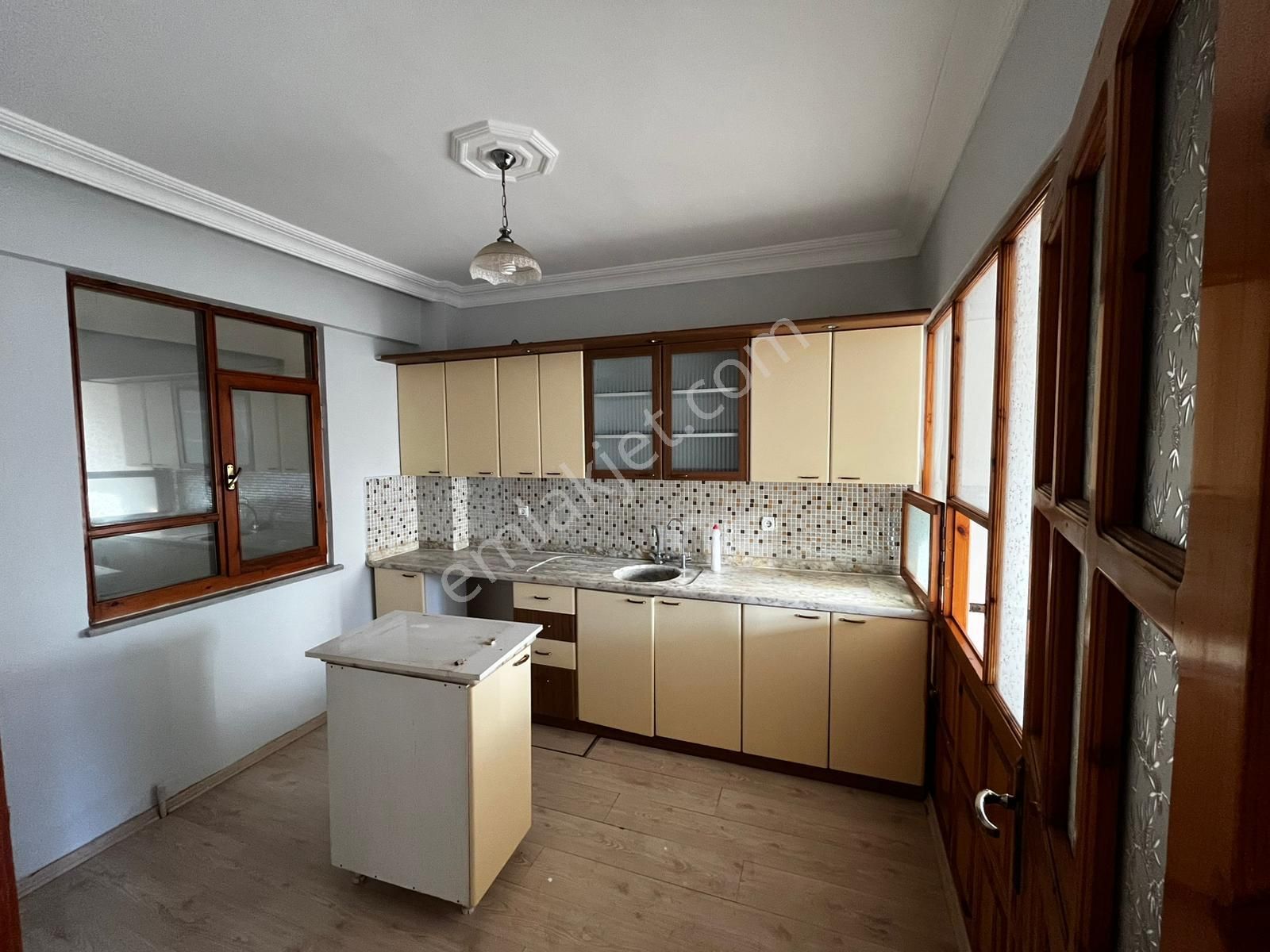 Deha Emlaktan Dubleks 3+1 Kiralık Daire - Görsel 12