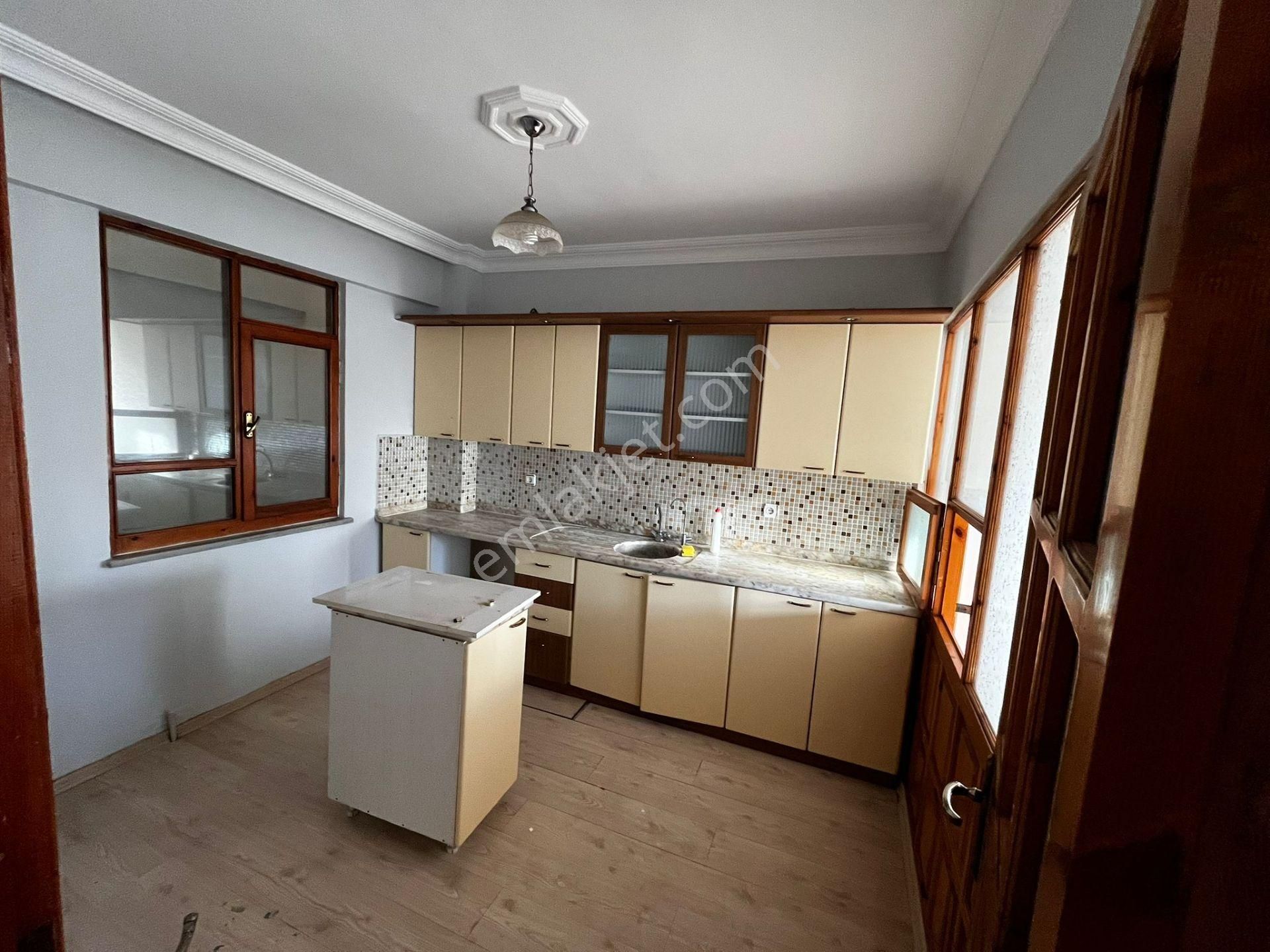 Deha Emlaktan Dubleks 3+1 Kiralık Daire - Görsel 13