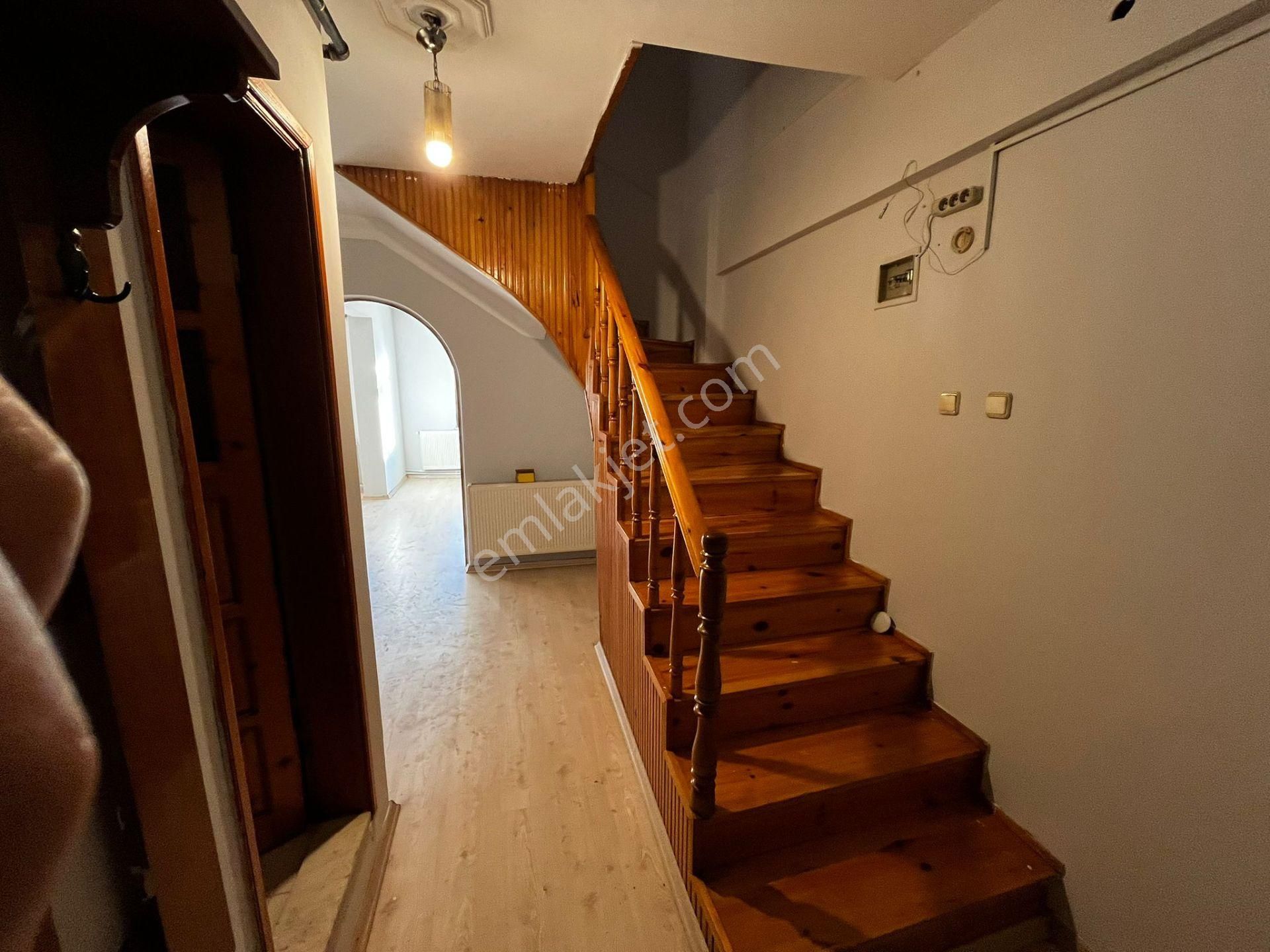 Deha Emlaktan Dubleks 3+1 Kiralık Daire - Görsel 17