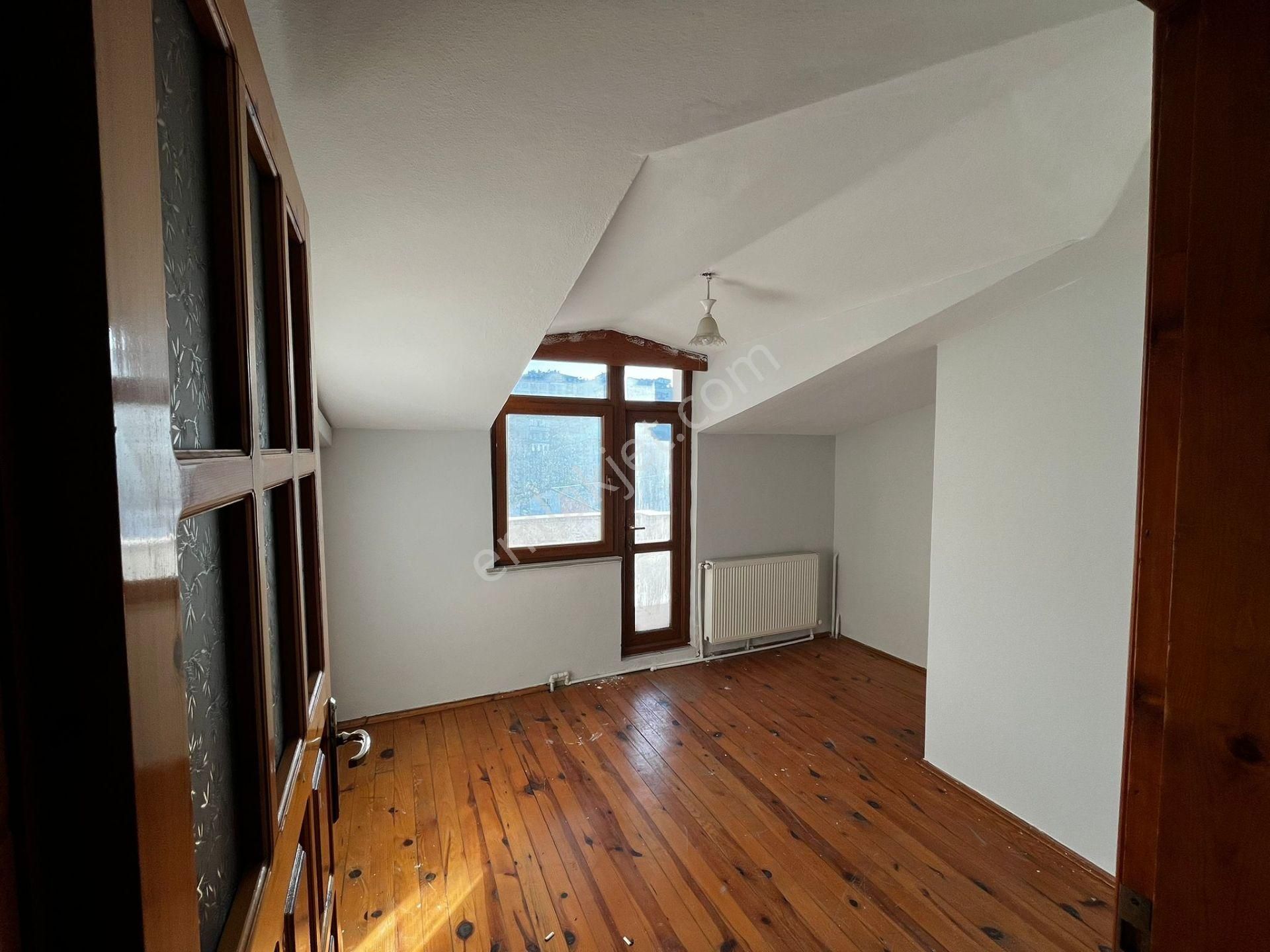 Deha Emlaktan Dubleks 3+1 Kiralık Daire - Görsel 8