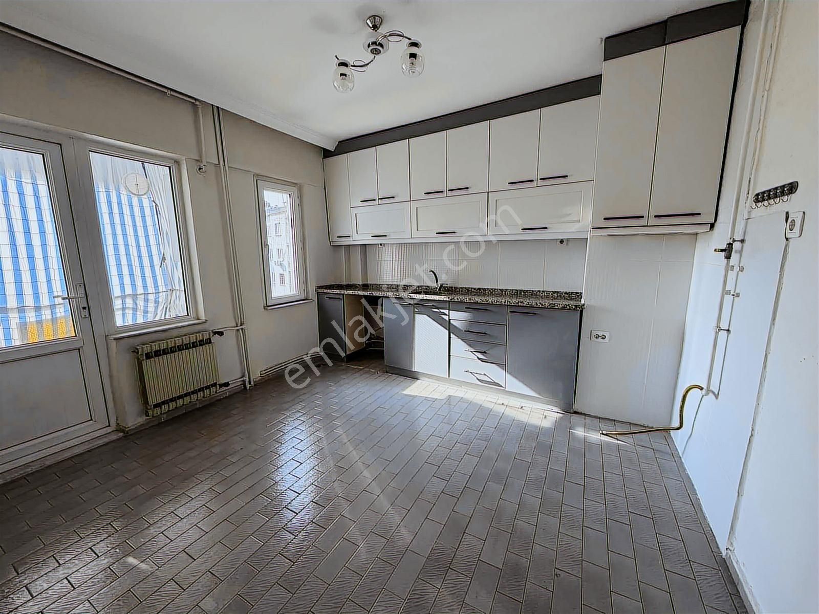 3+1 Kiralık 160 M2 Arakat Daire - Görsel 6