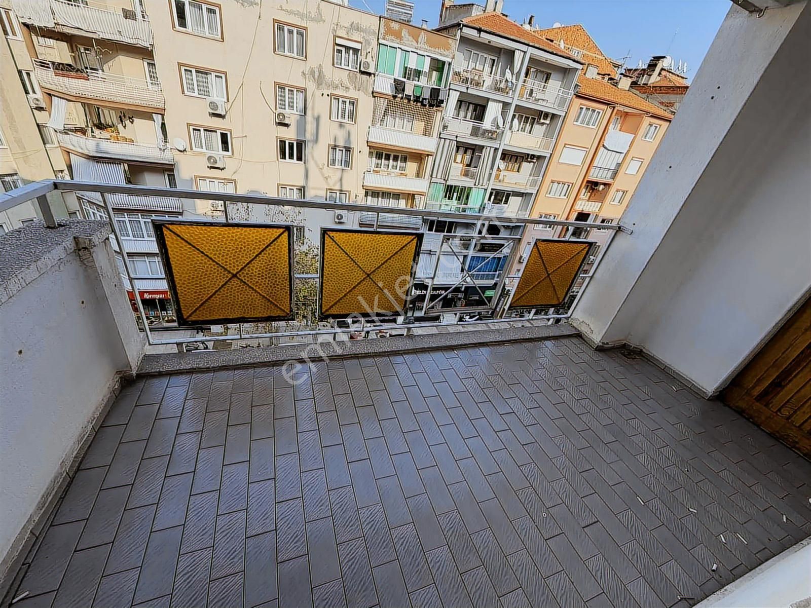 3+1 Kiralık 160 M2 Arakat Daire - Görsel 14