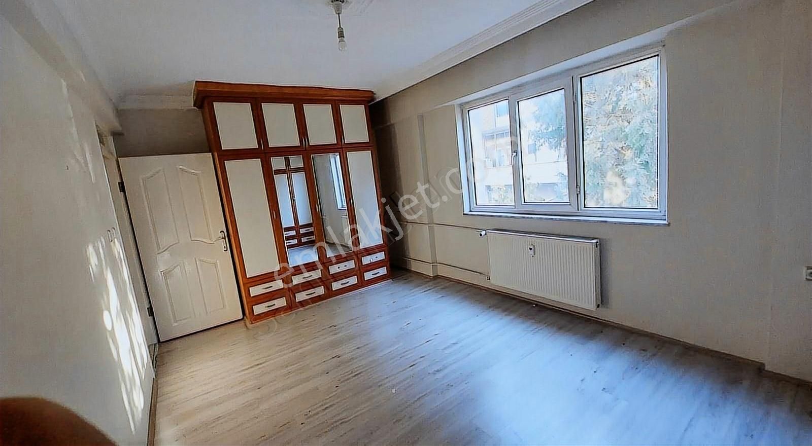 Albayrak Vatan Caddesi Üzeri 3+1 Kiralık Daire - Görsel 18
