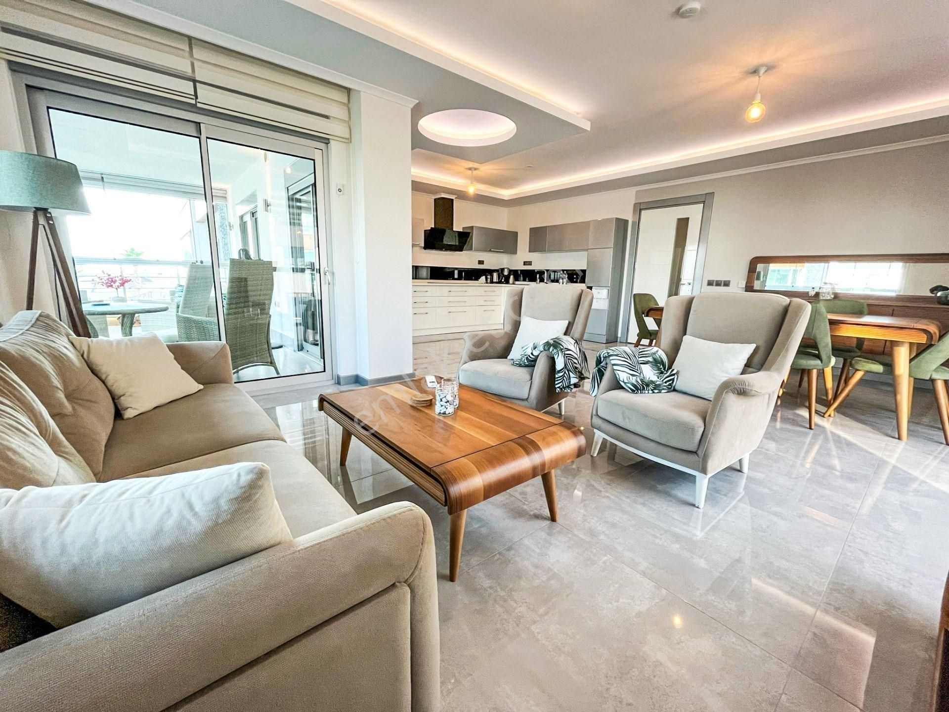 Alanya Oba’da Full Aktiviteli Sitede Eşyalı 2+1 Geniş Daire - Görsel 8