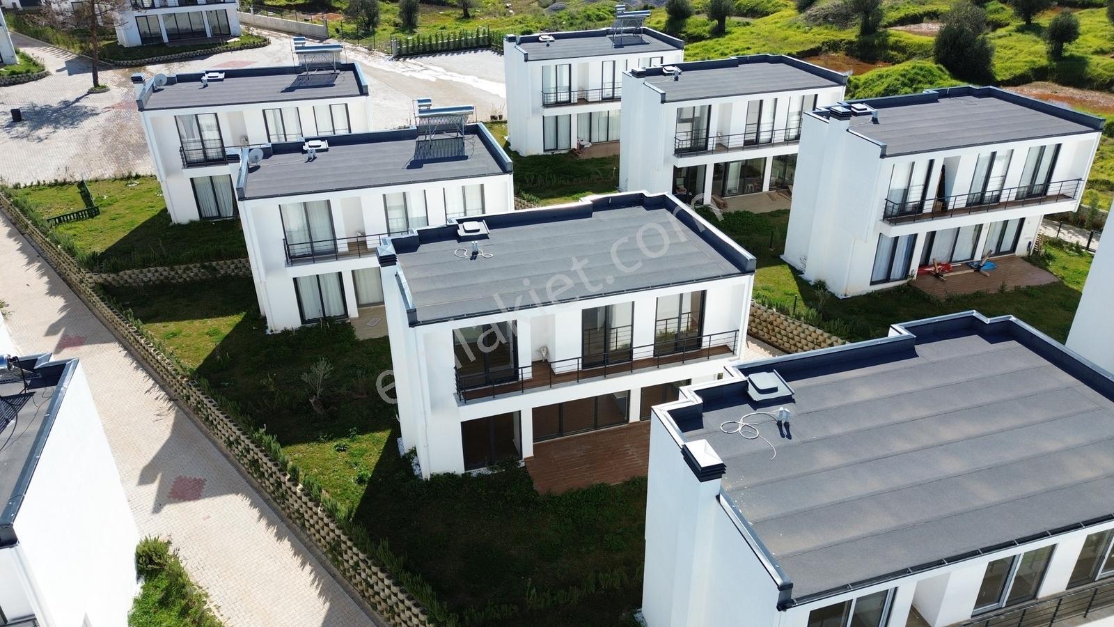 Gömeç Keremköy'de Havuzlu Site İçerisinde 3+1 Satılık Villa - Görsel 29