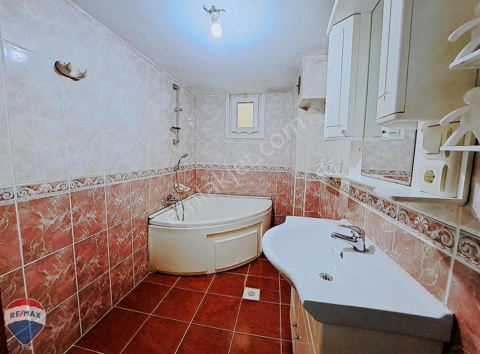 Remax Mavi'den, Ankara Cd. Üzerinde, Asansörlü 3+1 Kiralık Daire - Görsel 24