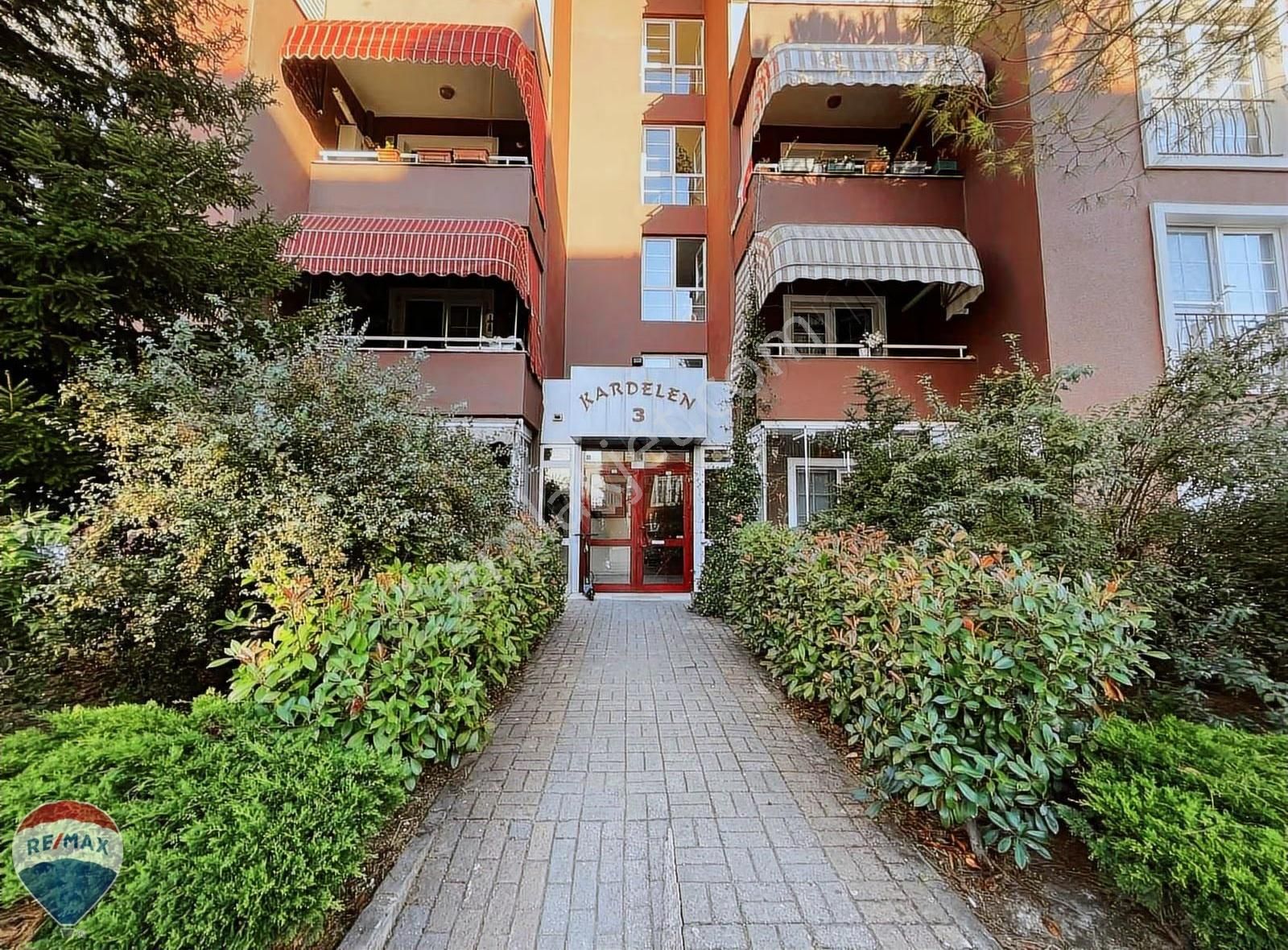 Remax Mavi'den Korucuk Baytur Sitesinde Satılık 3+1 Daire - Görsel 15