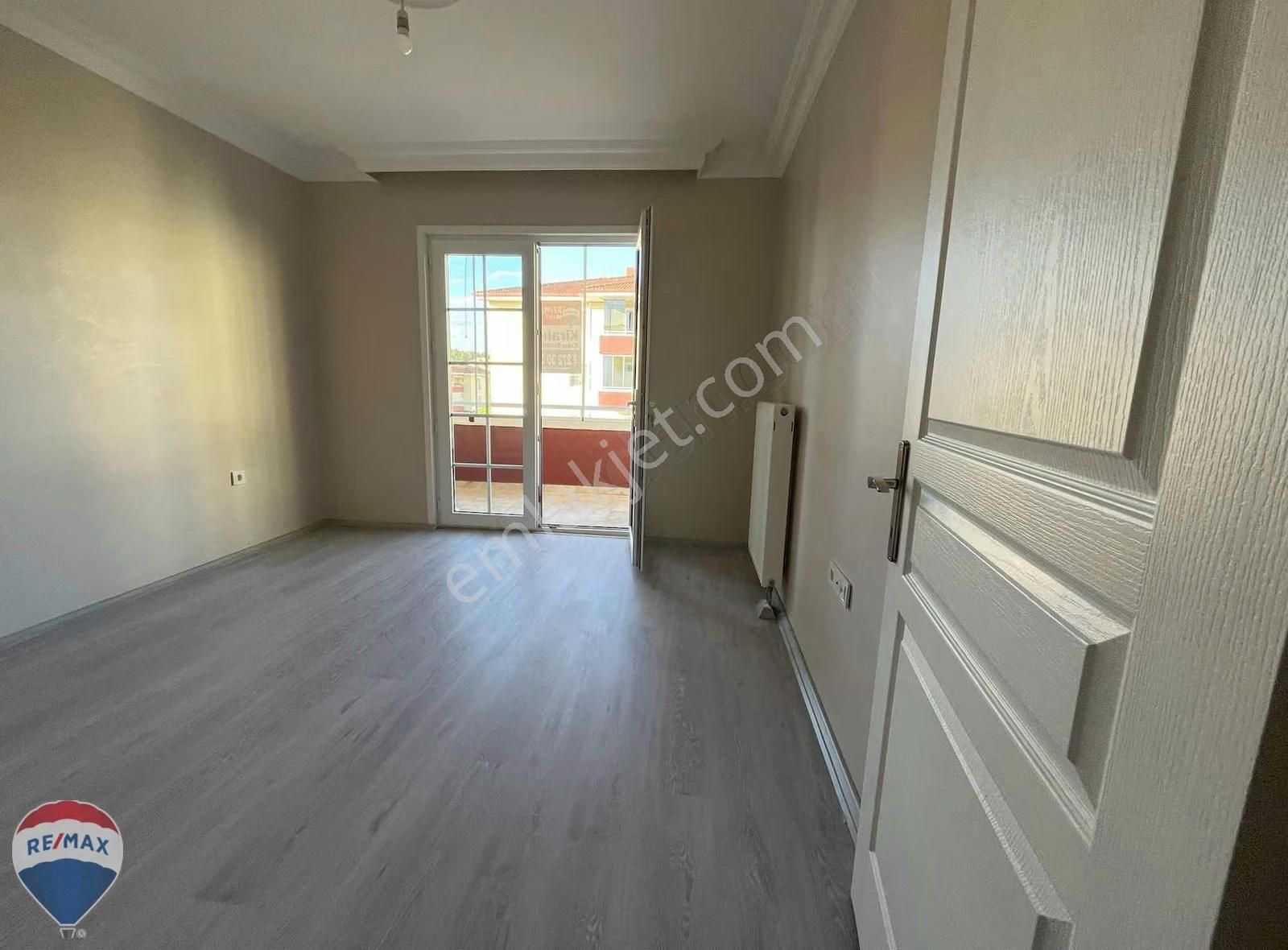 Remax Mavi'den Korucuk Baytur Sitesinde Satılık 3+1 Daire - Görsel 27