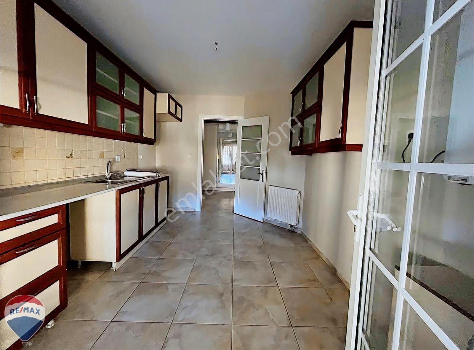 Remax Mavi'den Korucuk Baytur Sitesinde Satılık 3+1 Daire - Görsel 12