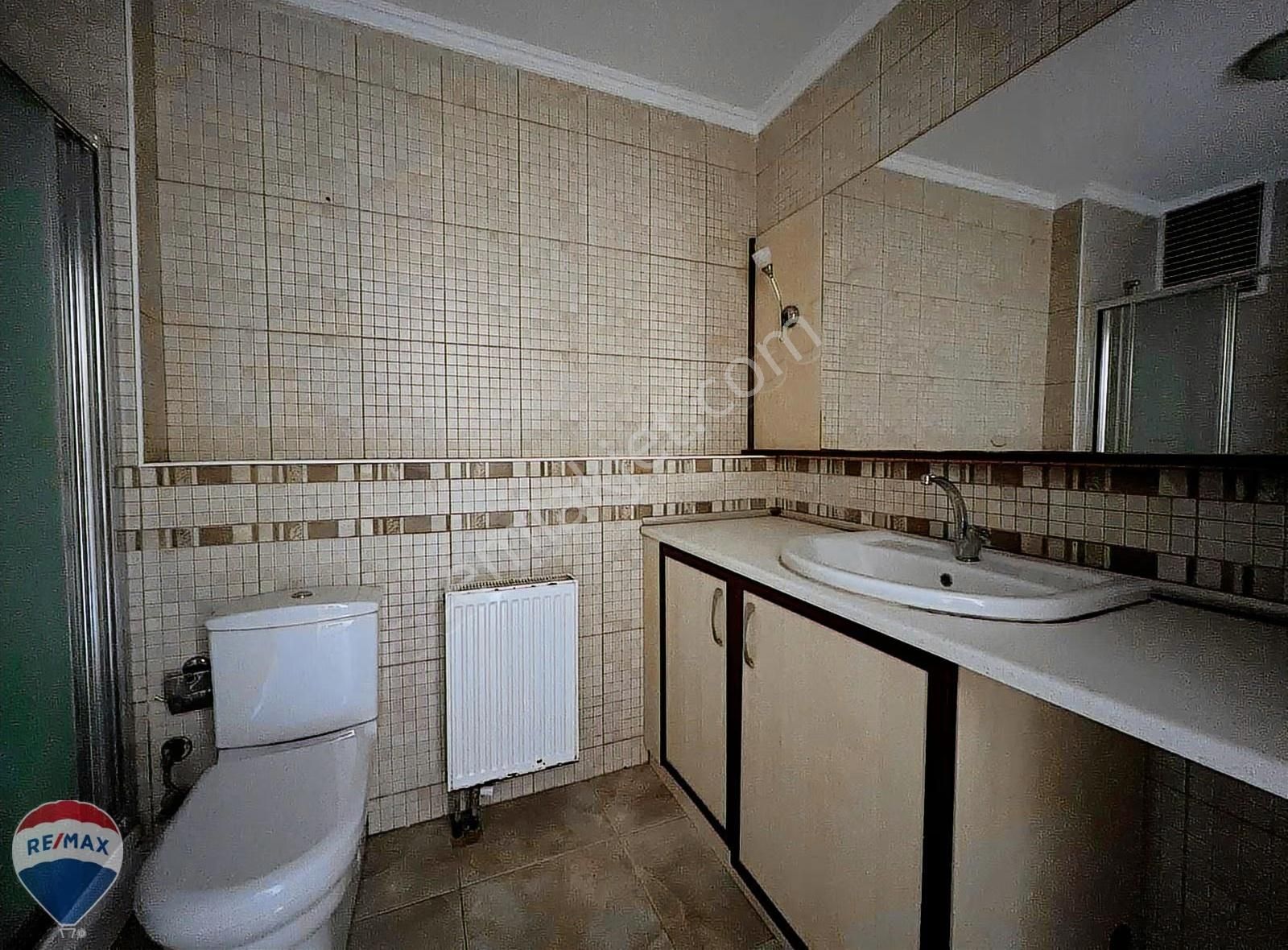 Remax Mavi'den Korucuk Baytur Sitesinde Satılık 3+1 Daire - Görsel 2