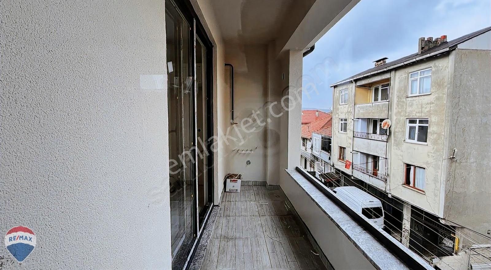 Remax Maviden Hızırtepede 3+1 3.kat 125 M2 Sıfır Daire - Görsel 8