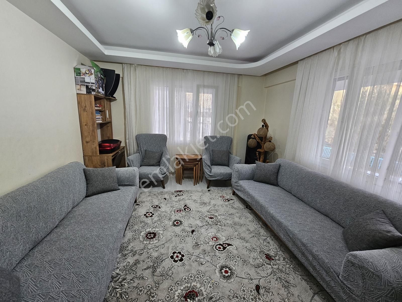 Turyaptan İnönü Mahallesinde Nezih Ve Sakin 2+1 Satılık Daire