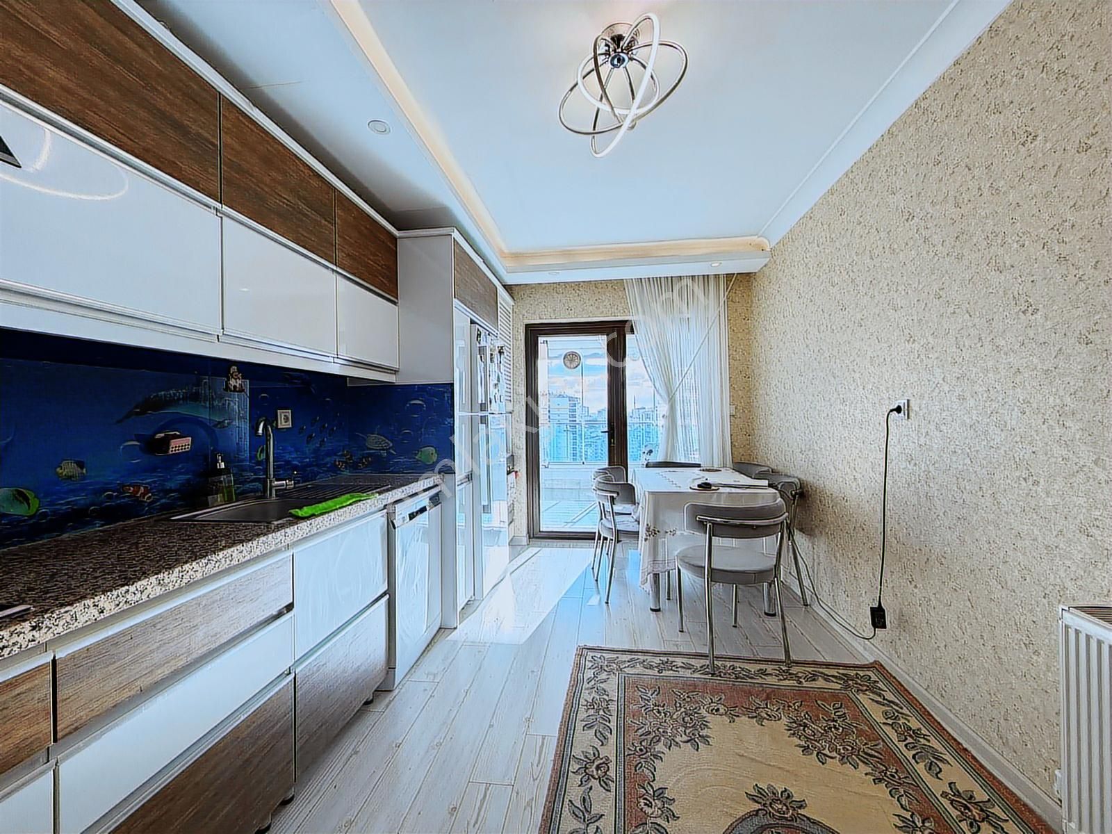 Mehmet Zengin'den Lüks Sitede Teras Balkonlu 17.kat 4+1 Daire - Görsel 15