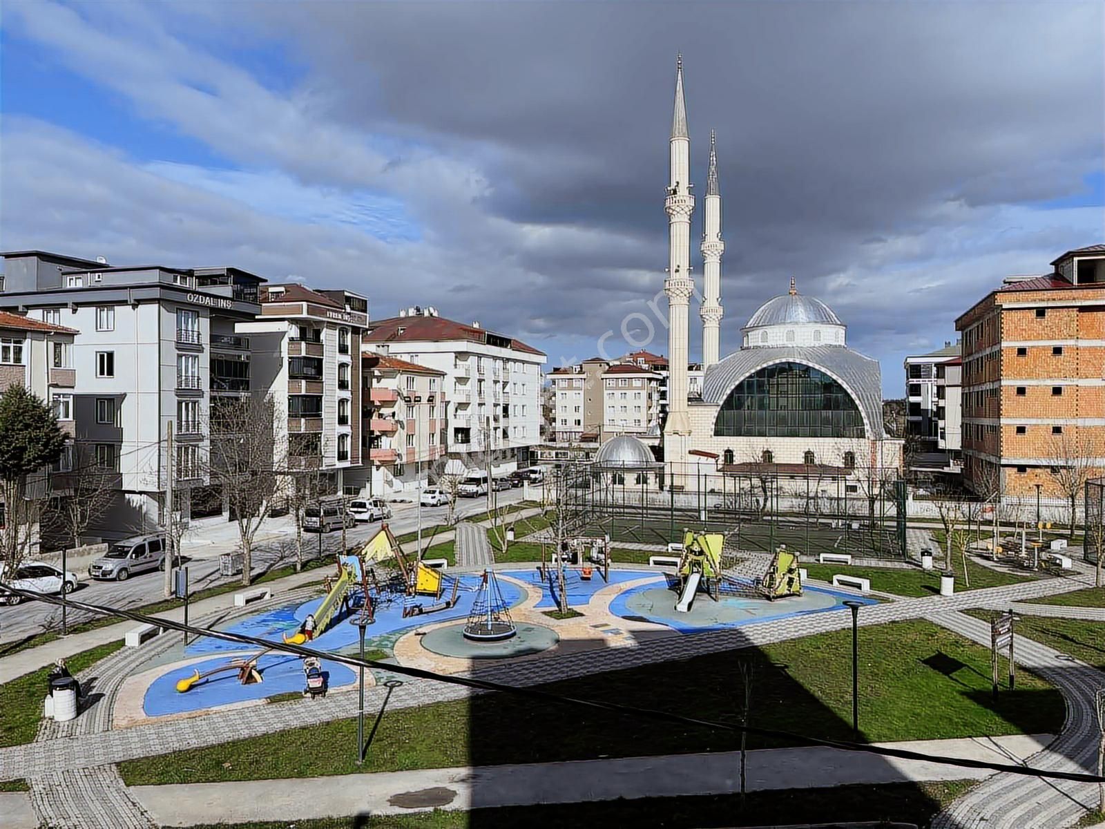 Fa Özbir'den Fatihte Öncephe İskanlı Kombili Arakat 2+1 Daire - Görsel 25