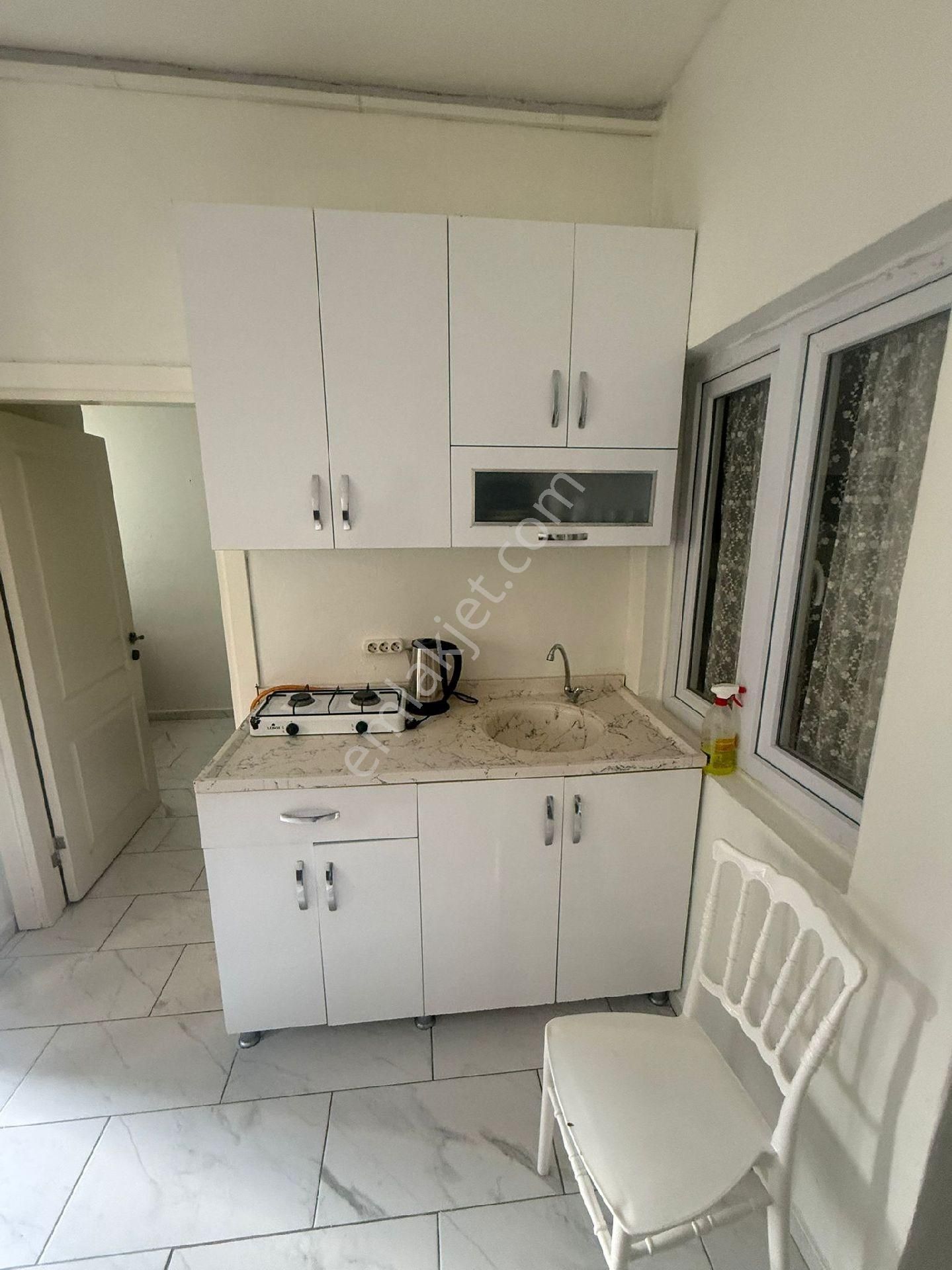 Güzelyalı Mahallesinde 2+1 Tertemiz Site İçerisinde Eşyalı Kiralık Daire - Görsel 7