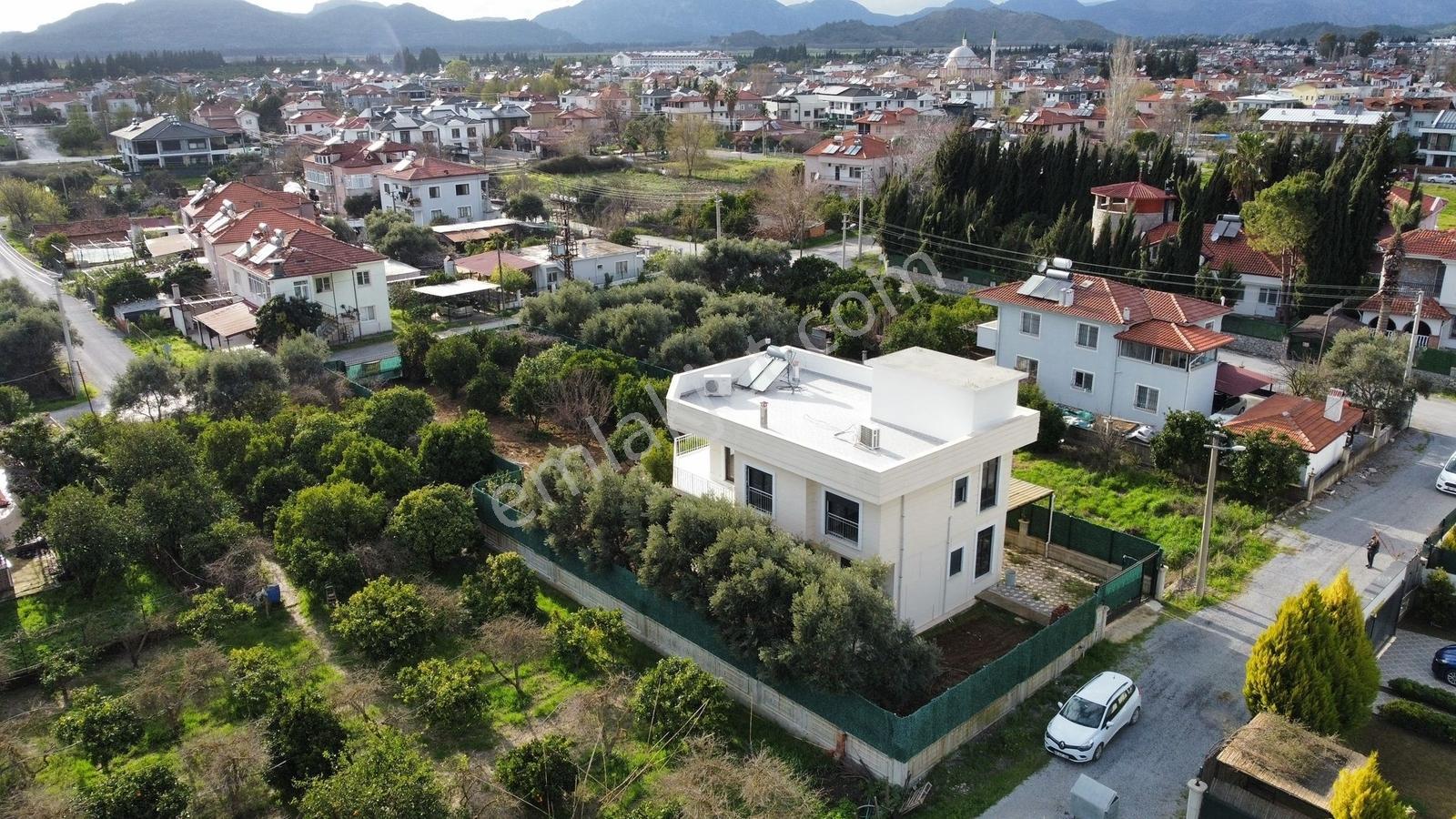 Dalaman Karaçalı Da 816 M2 Arsa İçinde 4+1 Villa