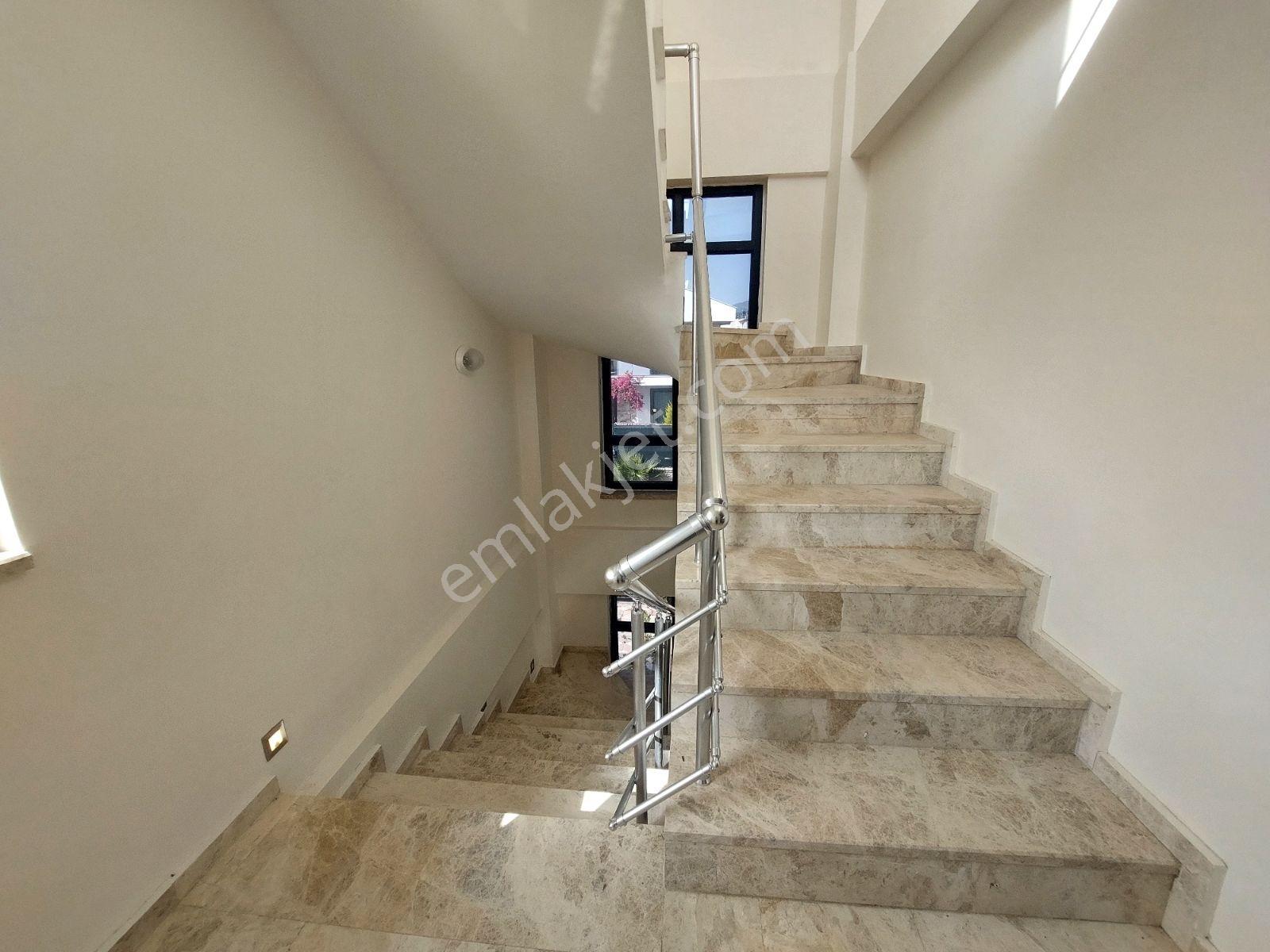 Dalaman Karaçalı Da 816 M2 Arsa İçinde 4+1 Villa - Görsel 13