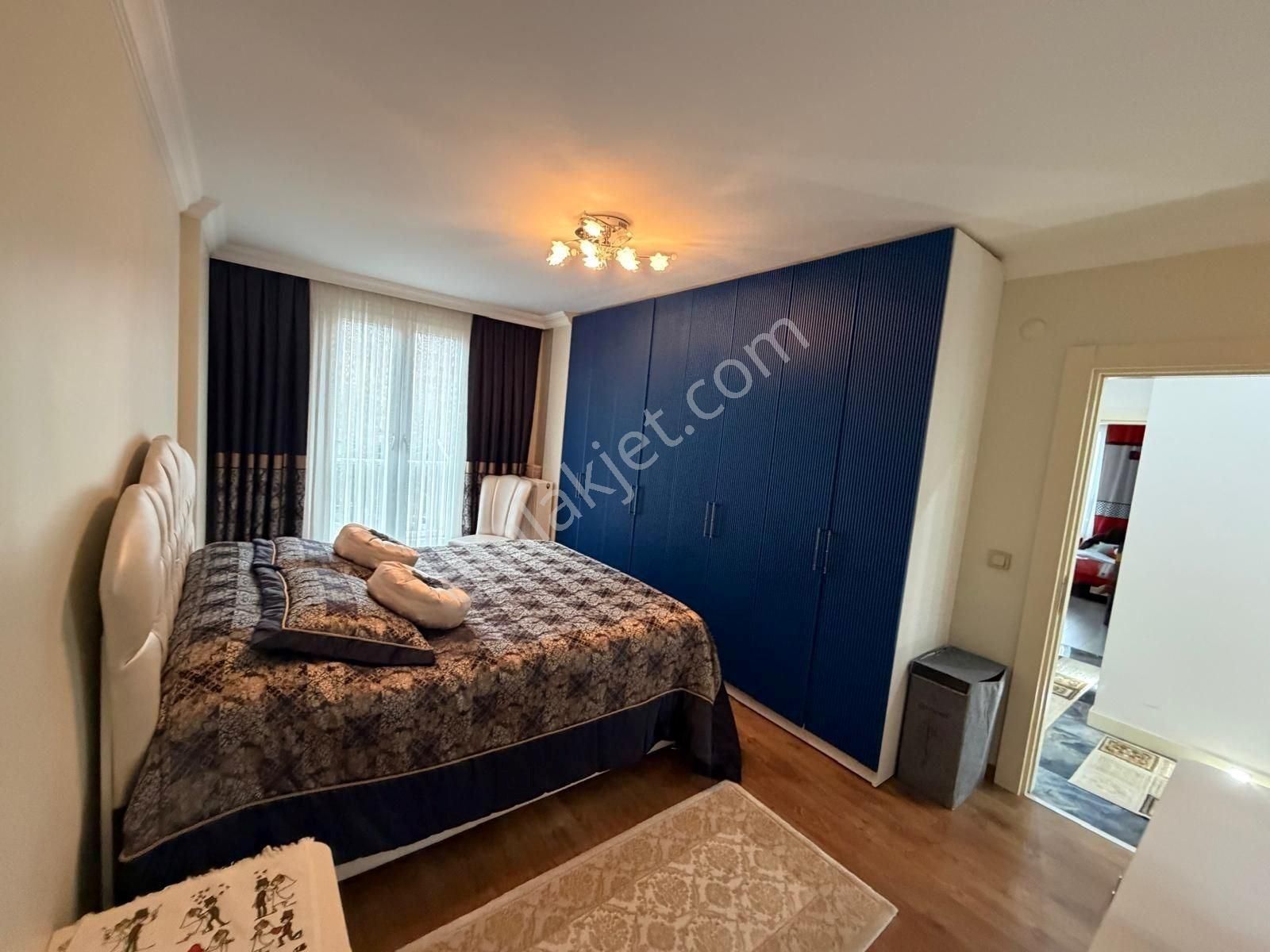 Beylikdüzü Marmara Mahallesinde 3+1 155 M2 İçi Bakımlı Satılık Daire Oturuma Hazırdır - Görsel 25