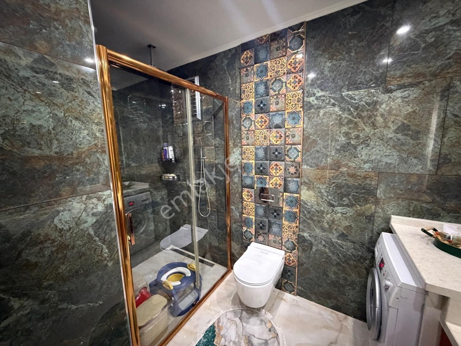 Beylikdüzü Marmara Mahallesinde 3+1 155 M2 İçi Bakımlı Satılık Daire Oturuma Hazırdır - Görsel 30