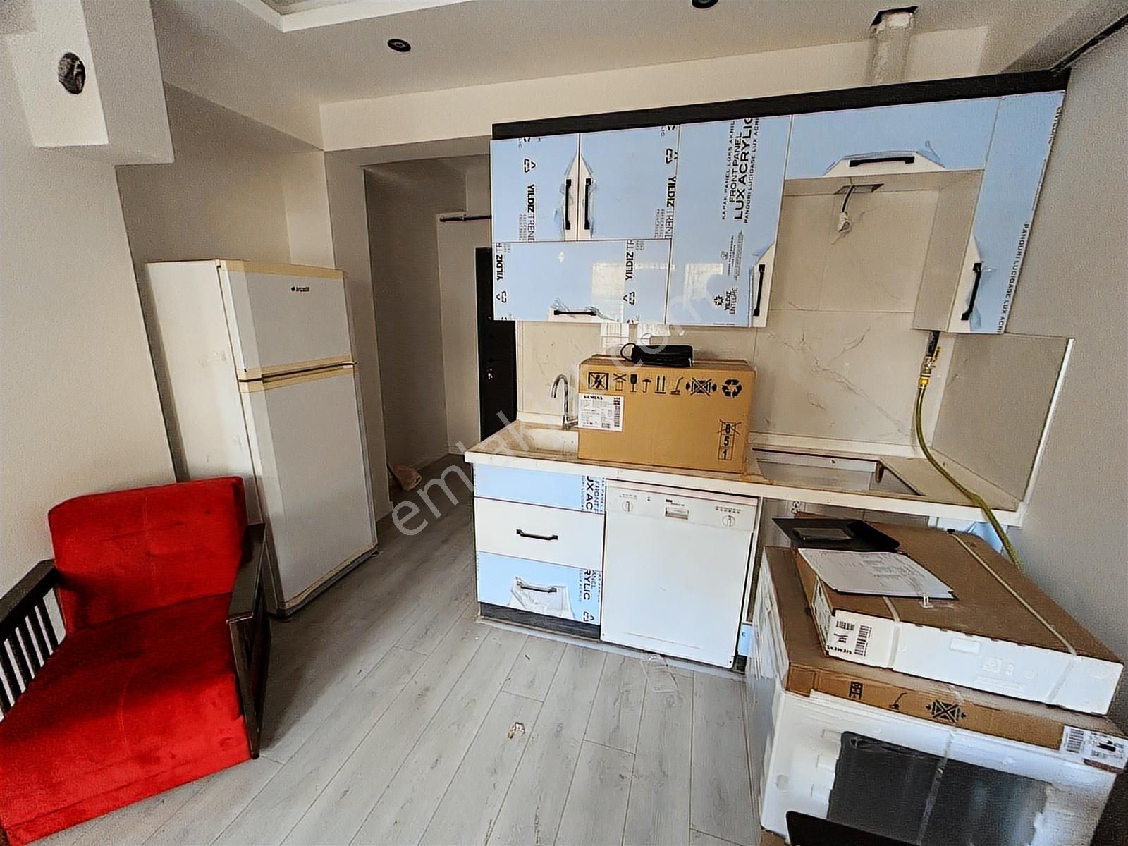 Hega İnvest-nef Ve İzmir Yoluna Çok Yakın Eşyalı Sıfır 1+1 Daire - Görsel 2