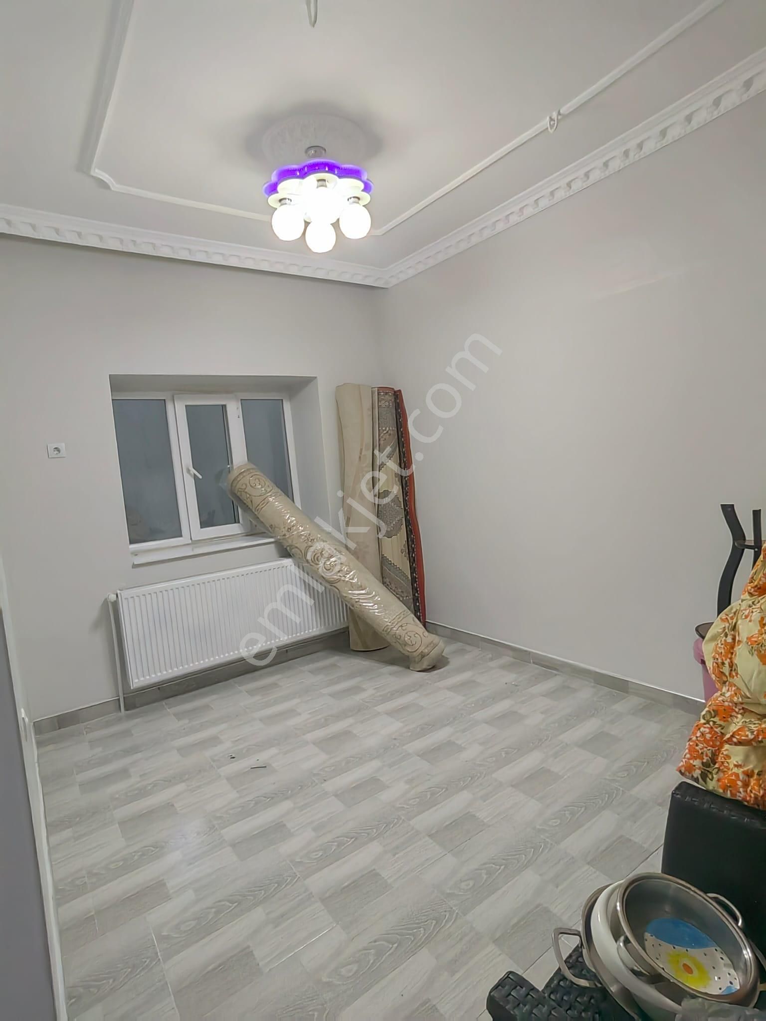Akçay Emlak'tan Akşehir Salı Pazarı Civarında Komple Bakımlı Müstakil Tadında Kiralık 2+1 Daire - Görsel 24